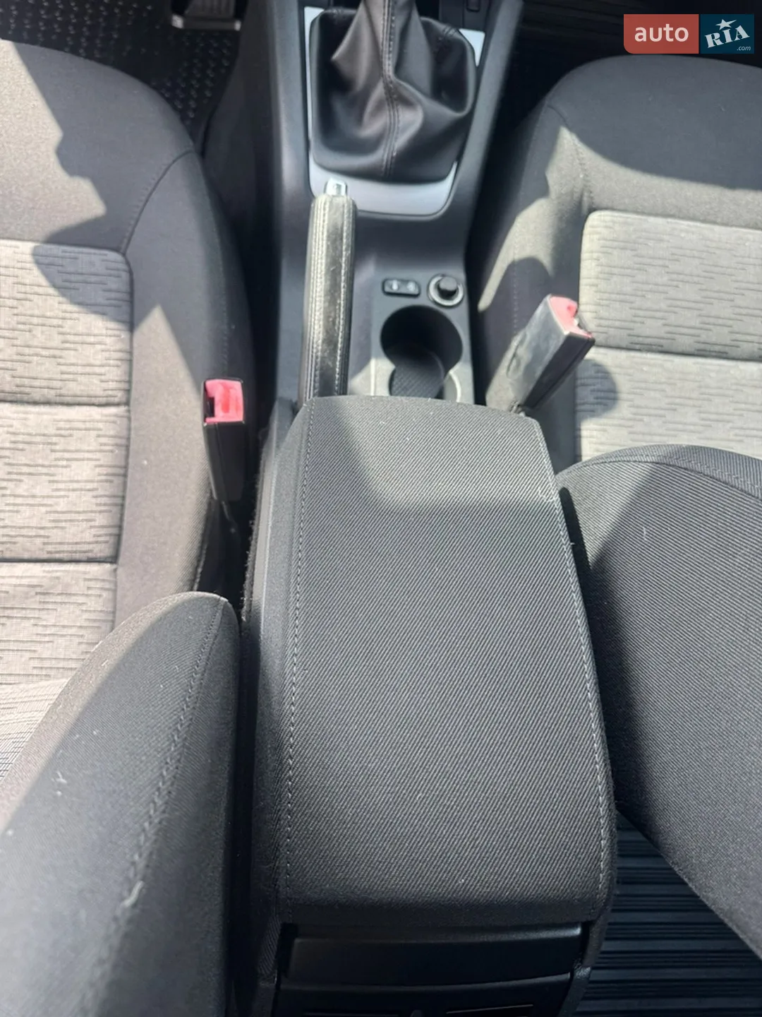2010 Skoda Octavia - мініатюра 10