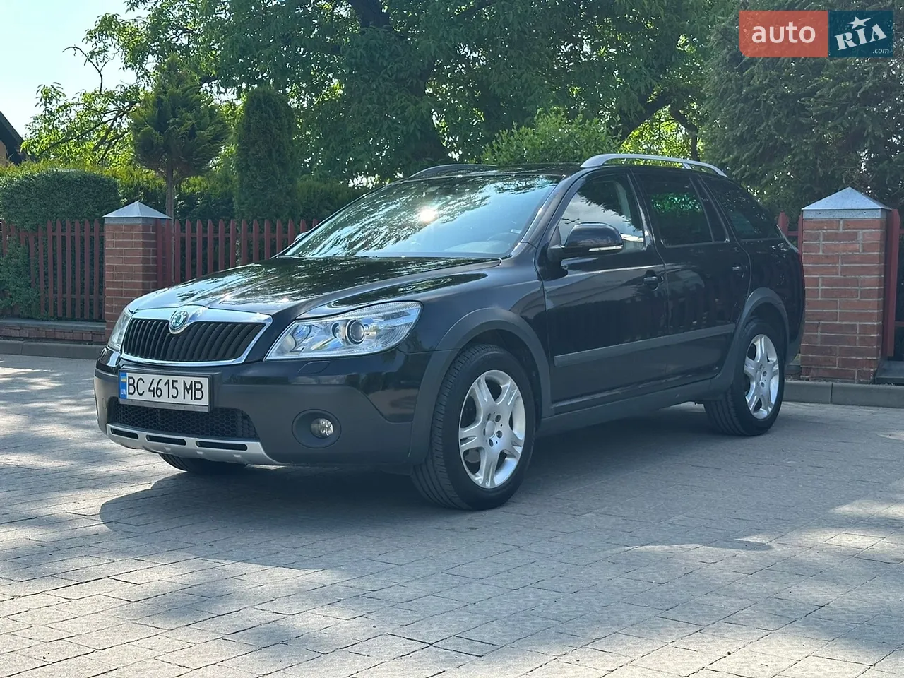 2011 Skoda Octavia - мініатюра 20