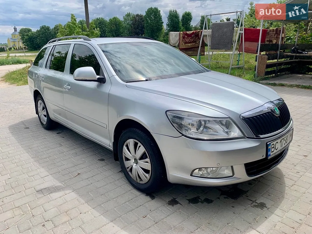 2010 Skoda Octavia - мініатюра 21