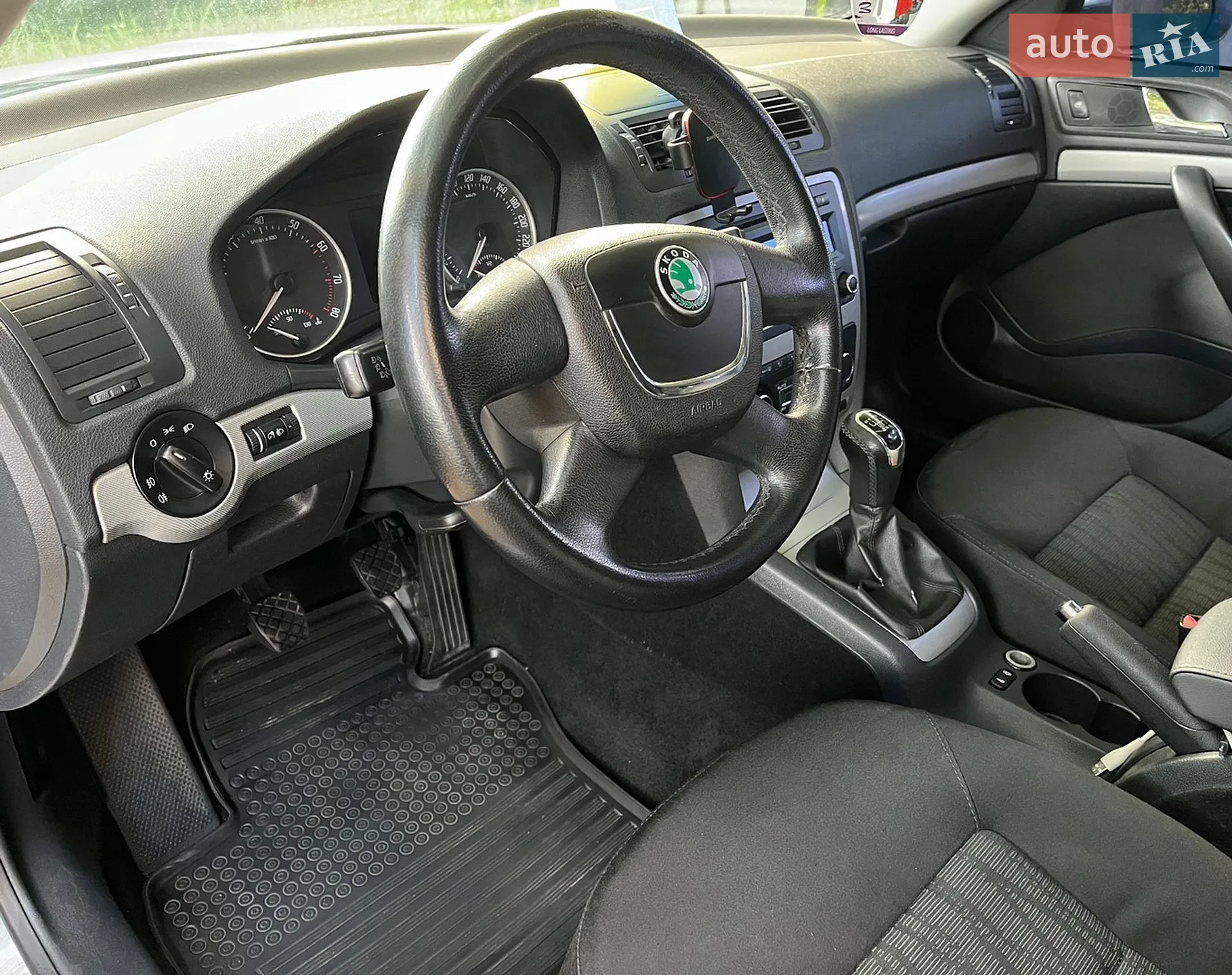 2012 Skoda Octavia - мініатюра 2