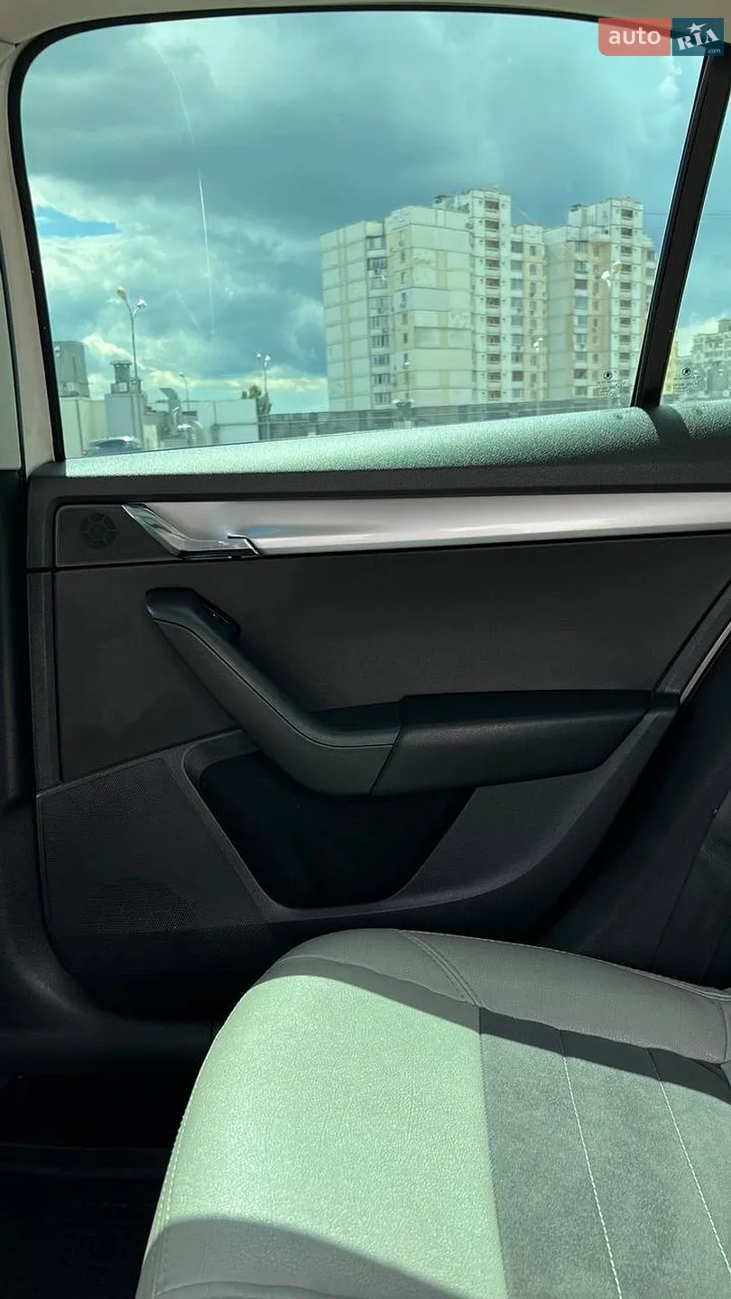 2013 Skoda Octavia - мініатюра 9