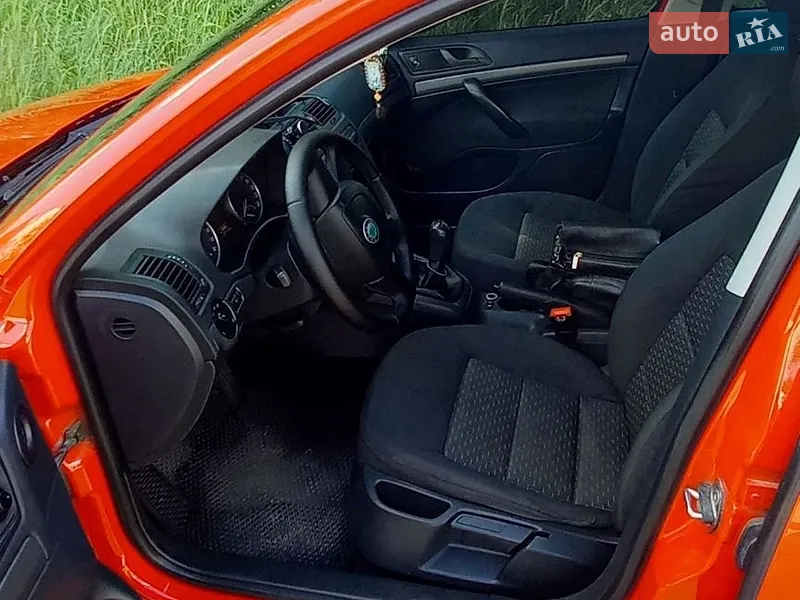 Skoda Octavia 2010 VIN TMBJS21Z1B2084778 фото оголошення 9 з 59
