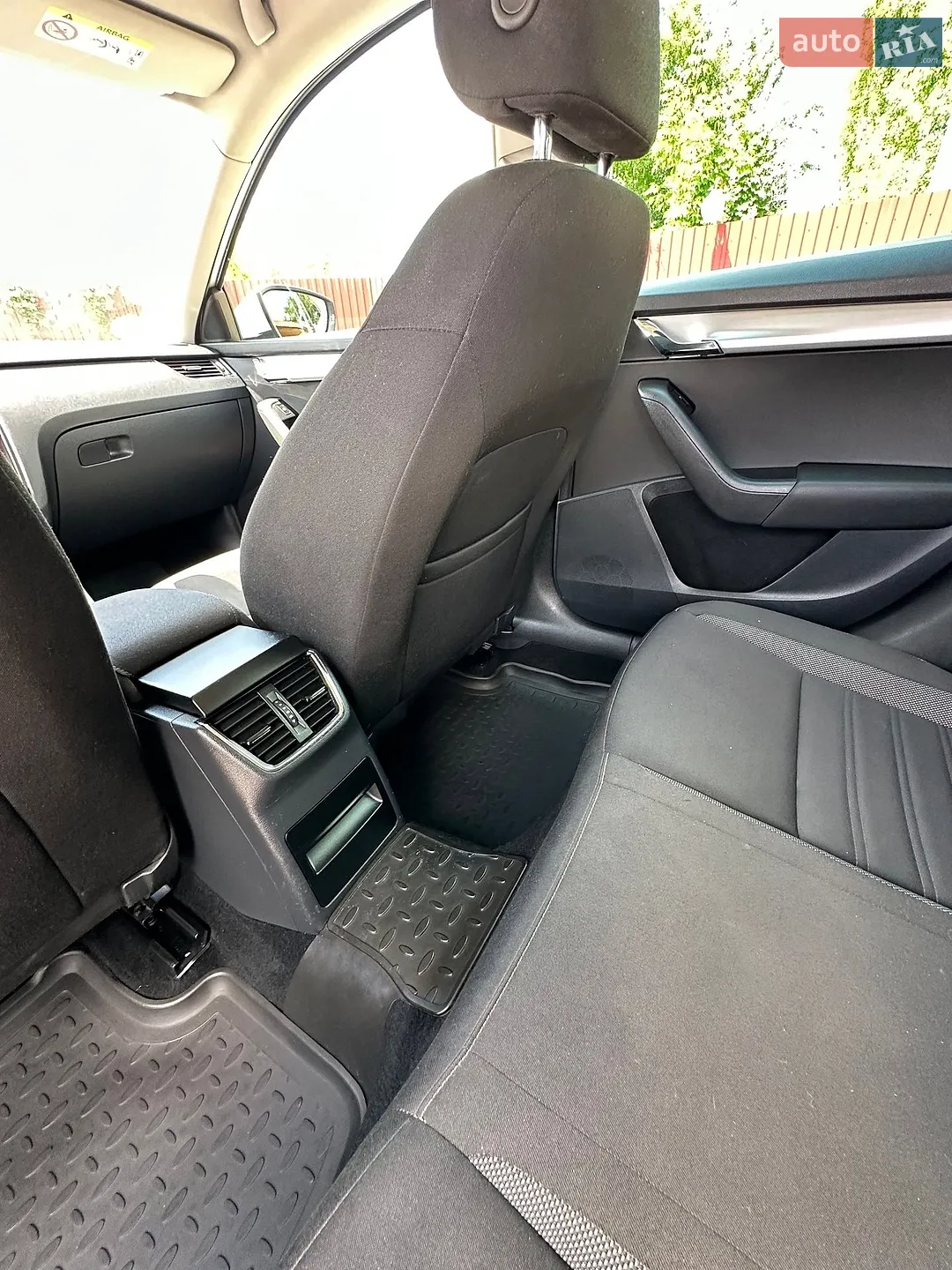 2017 Skoda Octavia - мініатюра 24