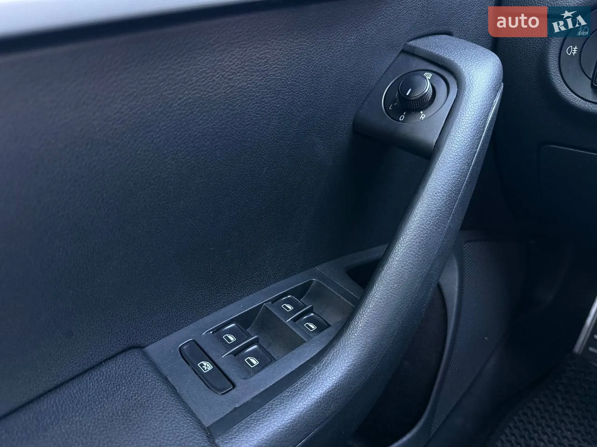2013 Skoda Octavia - мініатюра 16