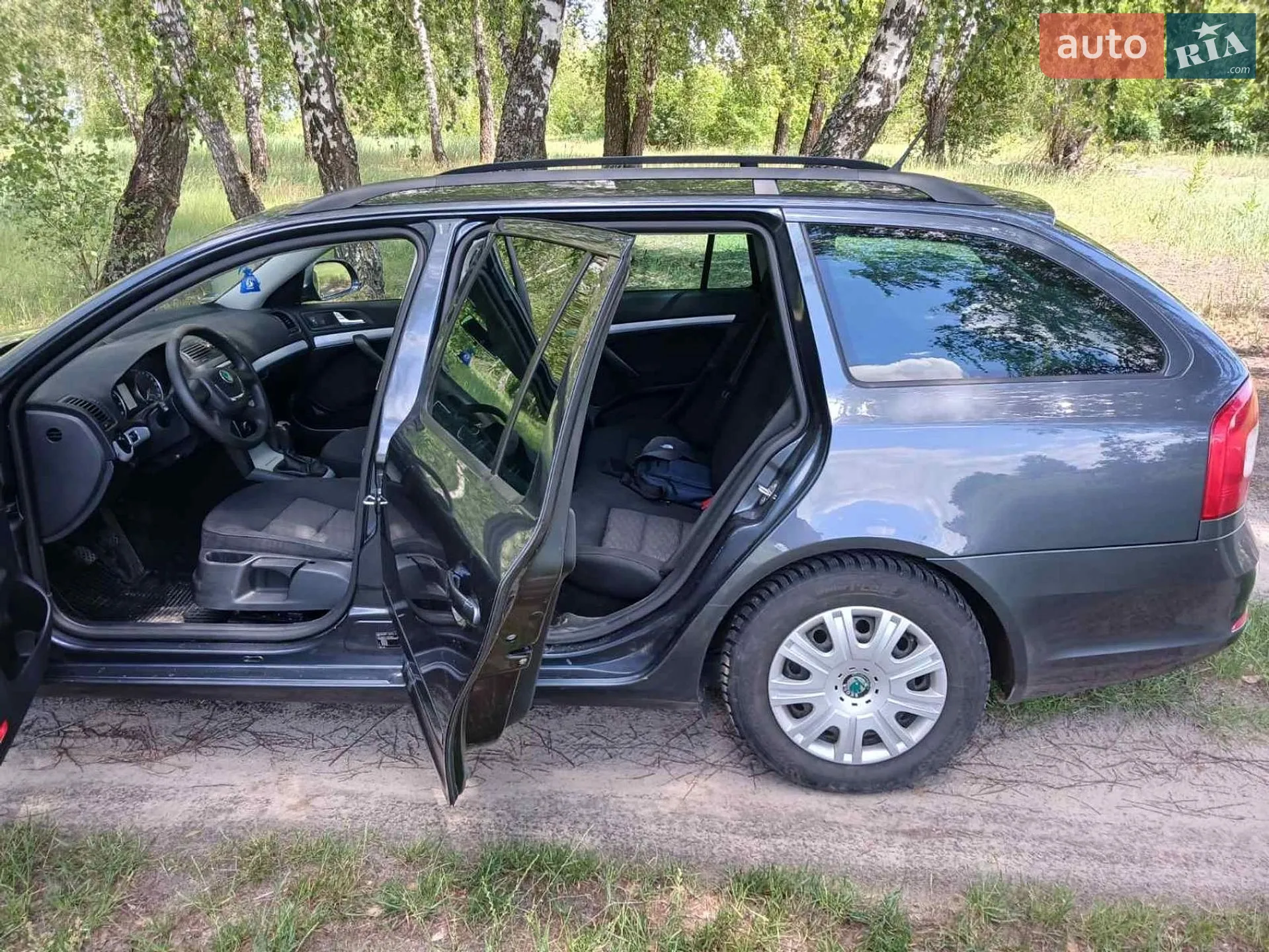 2010 Skoda Octavia - мініатюра 5