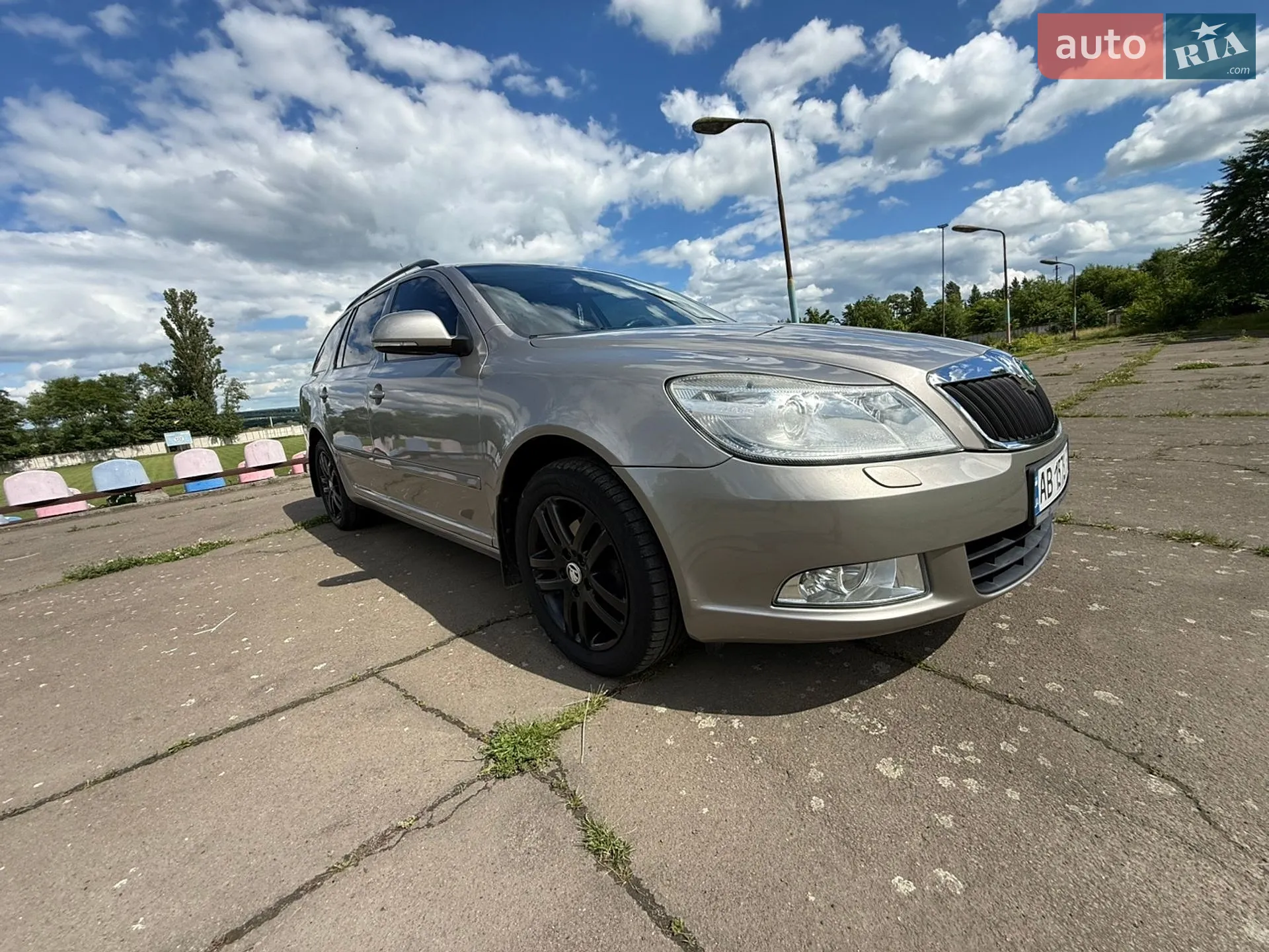 2011 Skoda Octavia - мініатюра 13