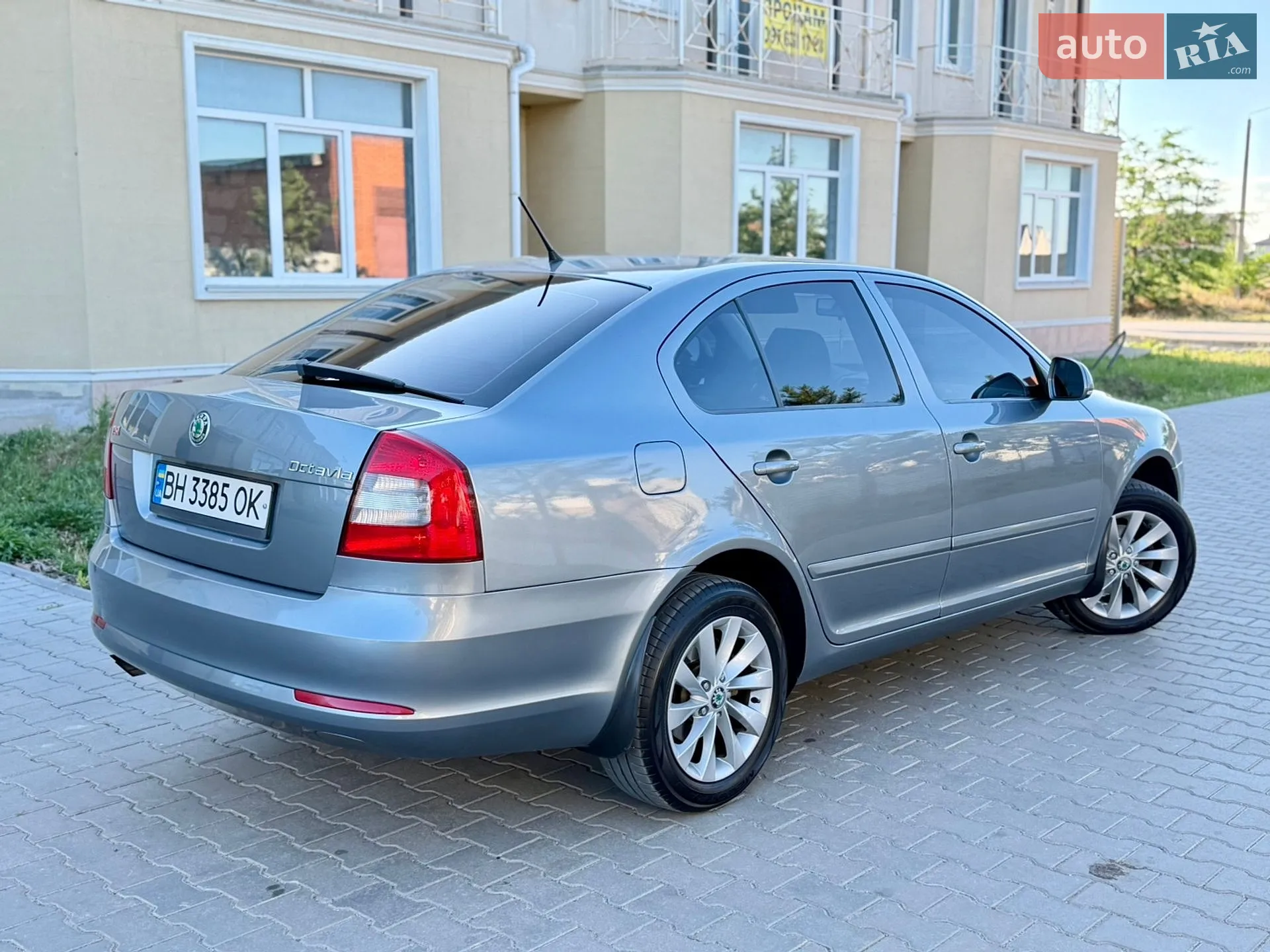 2011 Skoda Octavia - мініатюра 20