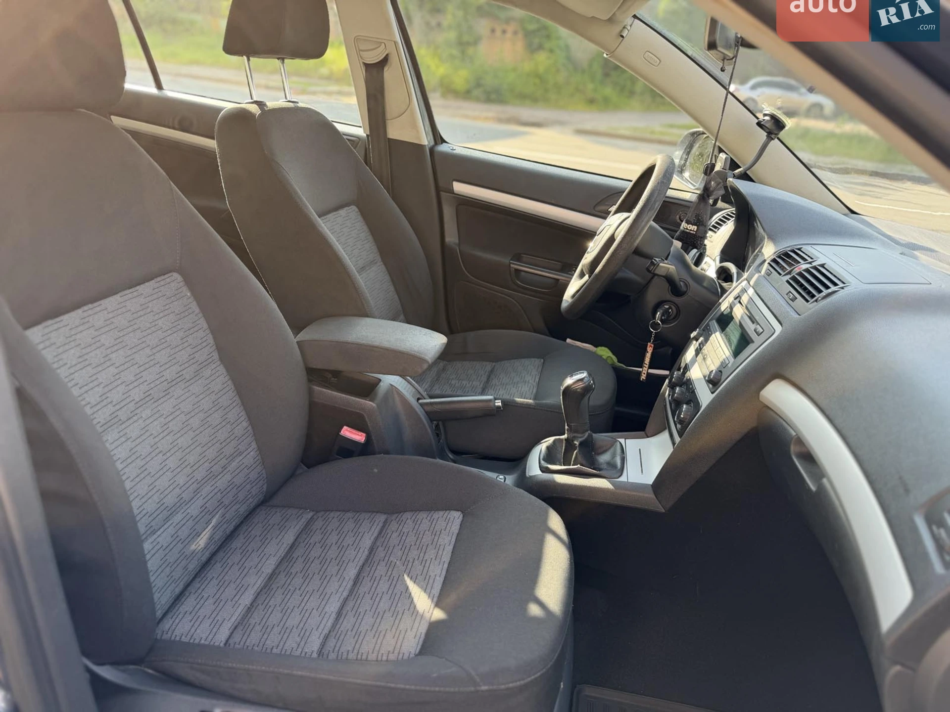 2011 Skoda Octavia - мініатюра 29