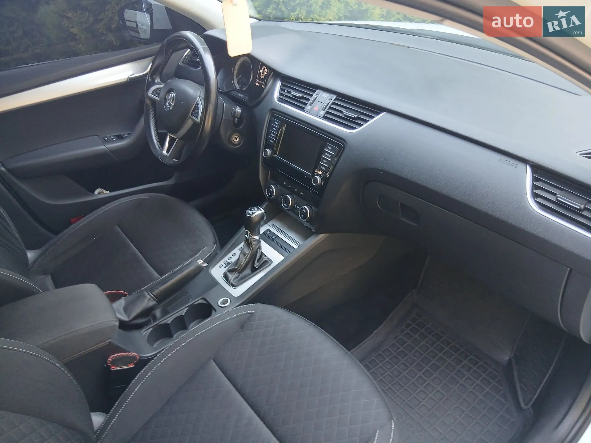 2015 Skoda Octavia - мініатюра 25