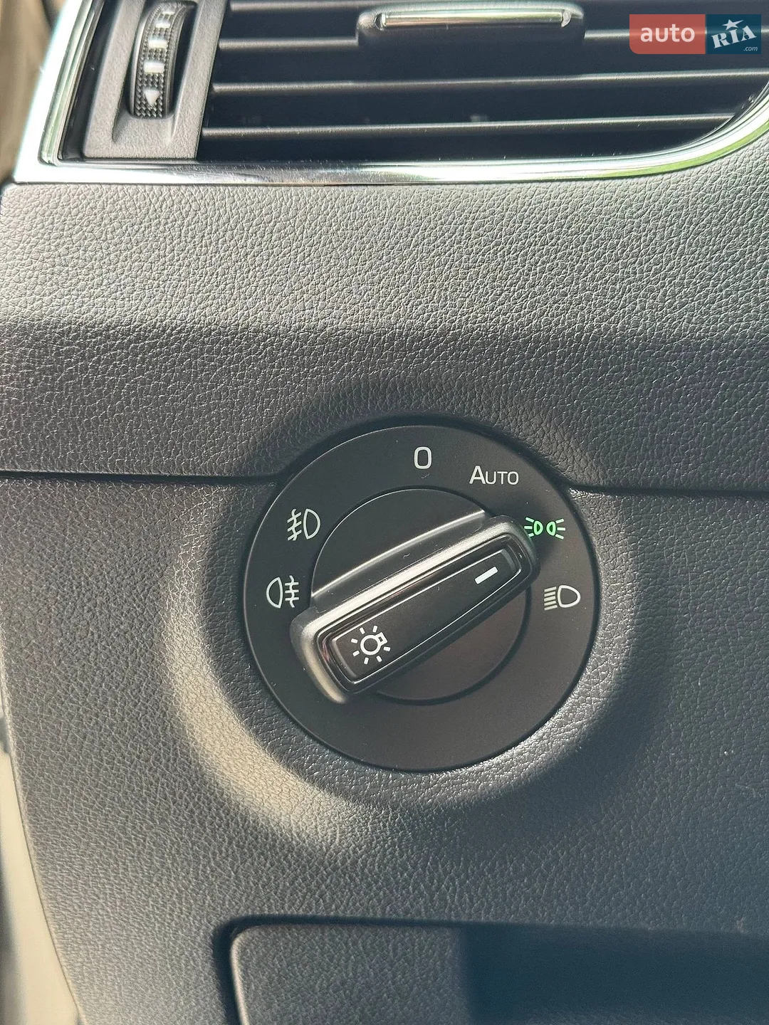 2019 Skoda Octavia - мініатюра 29