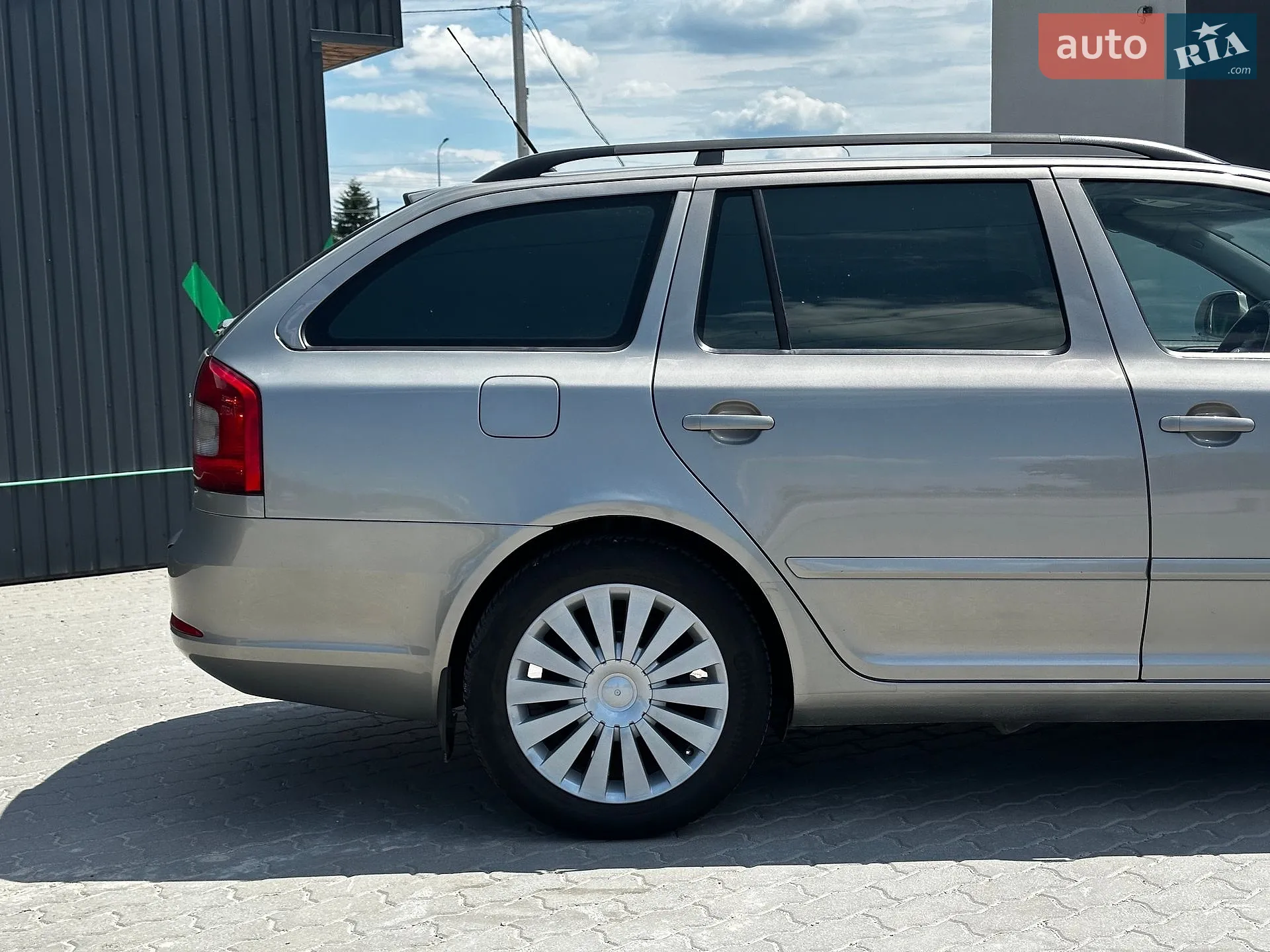 2011 Skoda Octavia - мініатюра 14