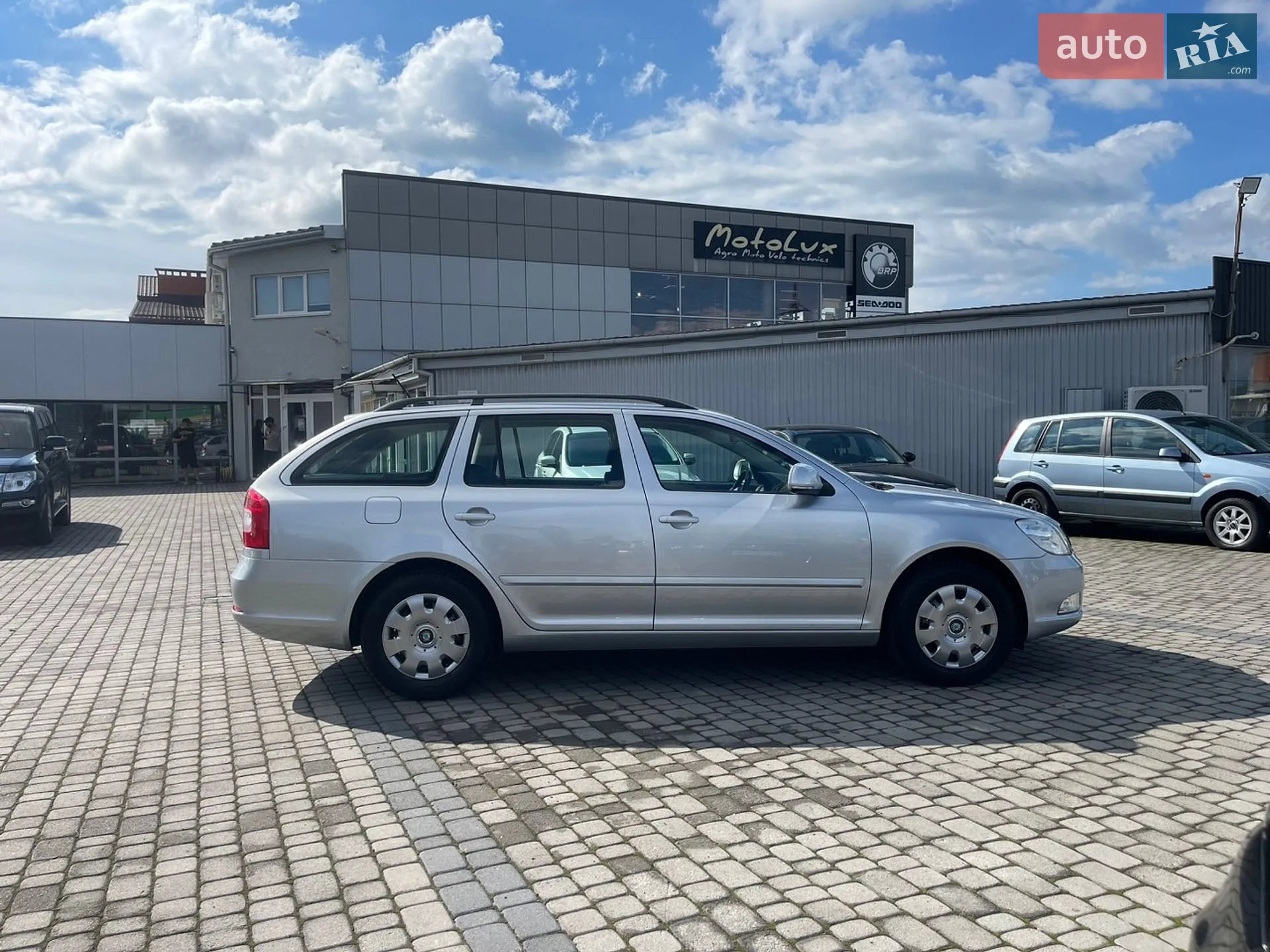 2011 Skoda Octavia - мініатюра 3