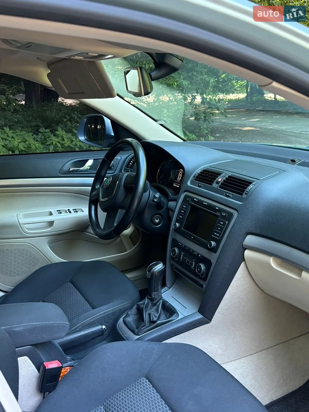 2011 Skoda Octavia - мініатюра 15