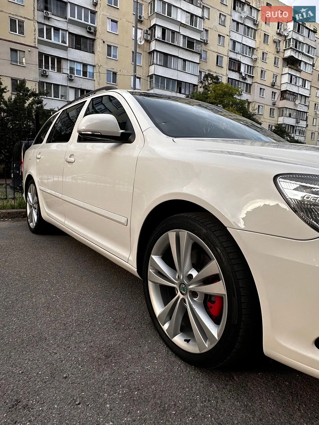 2010 Skoda Octavia - мініатюра 27