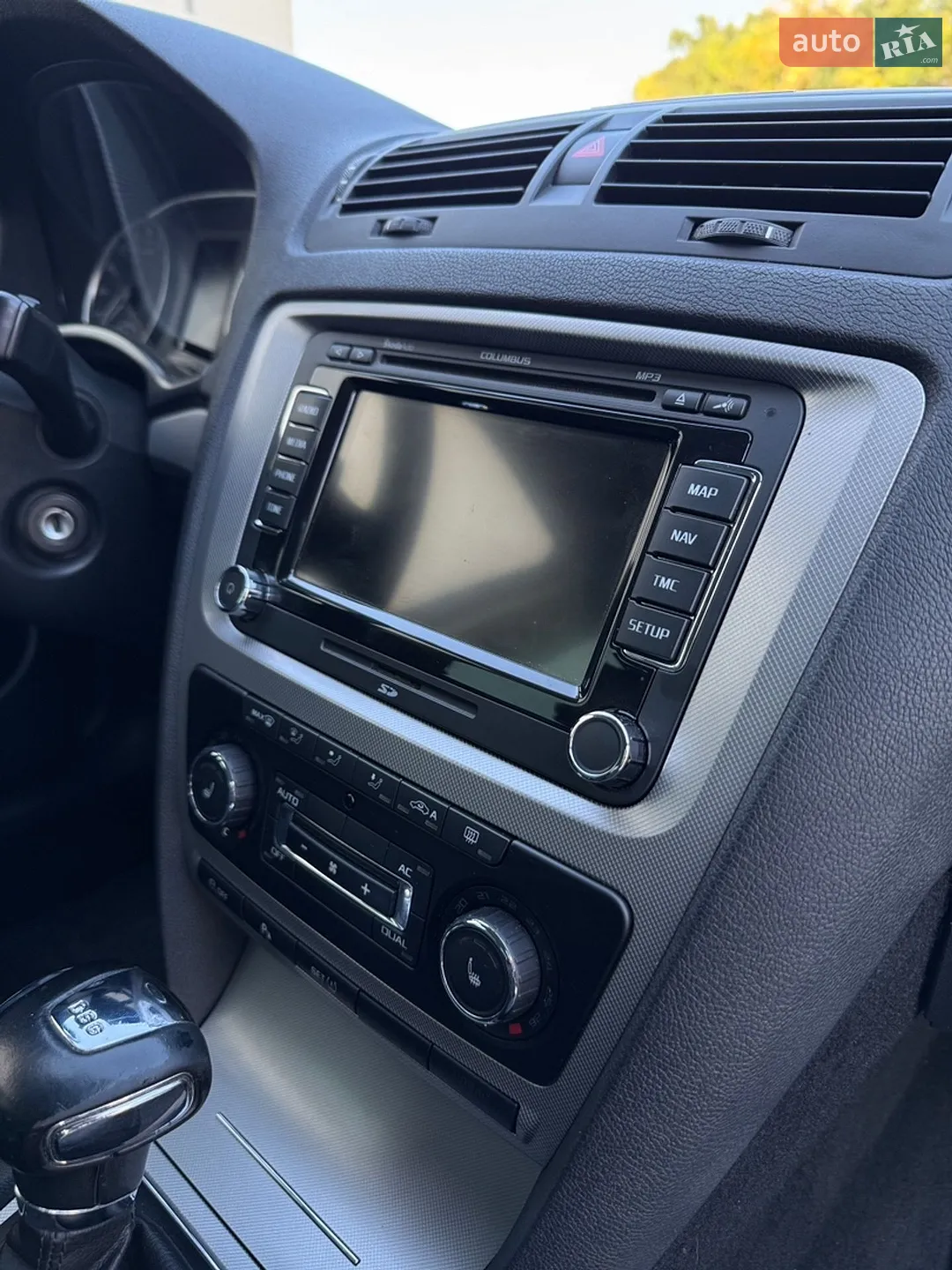 2011 Skoda Octavia - мініатюра 26