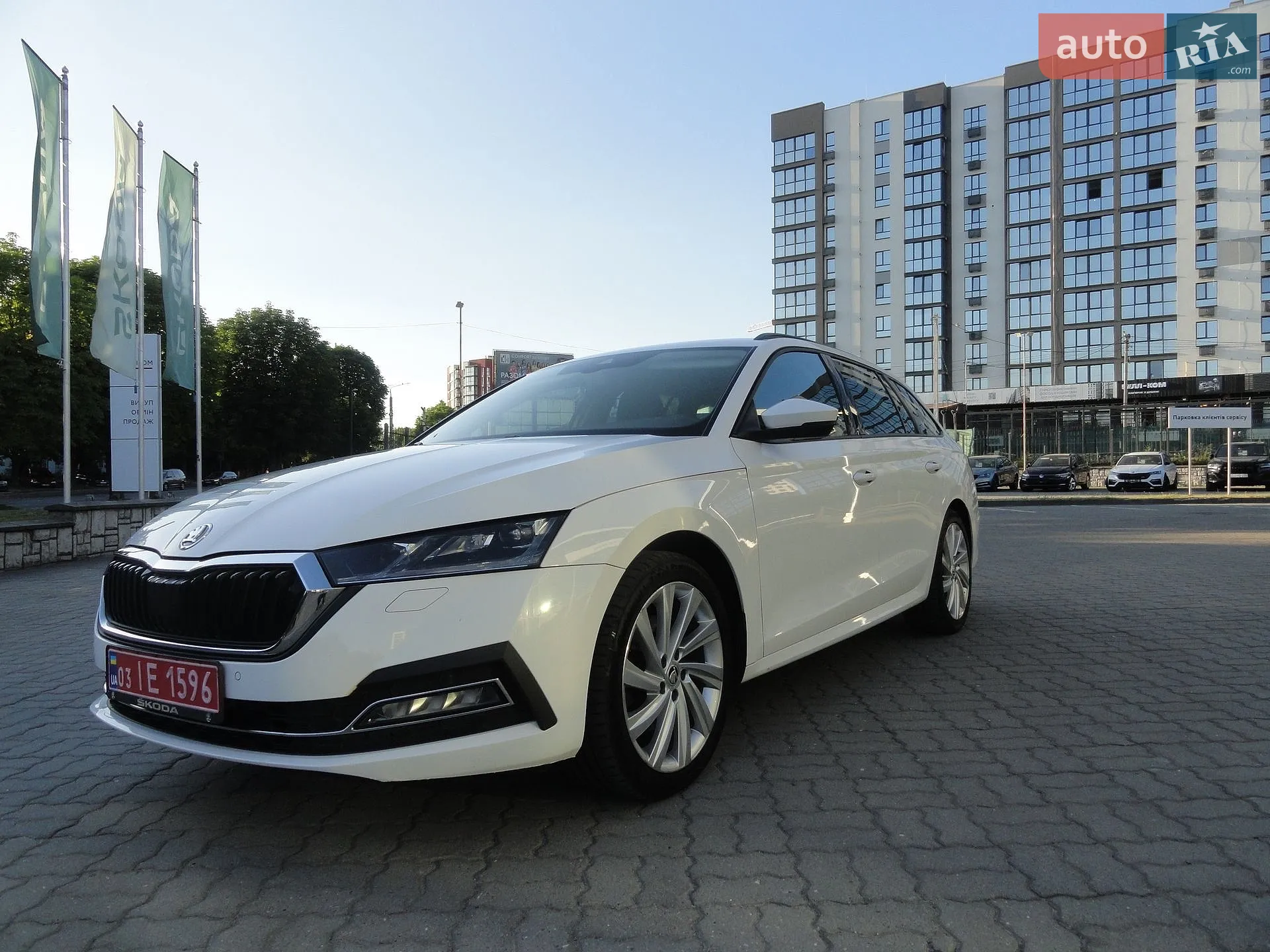 2021 Skoda Octavia - мініатюра 2