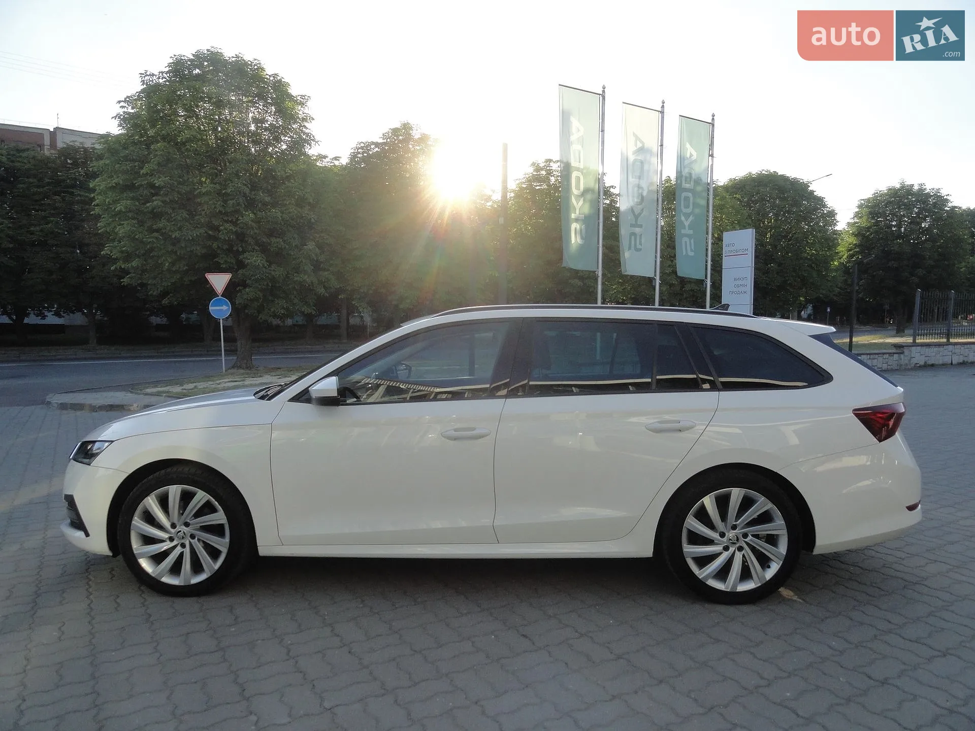 2021 Skoda Octavia - мініатюра 10