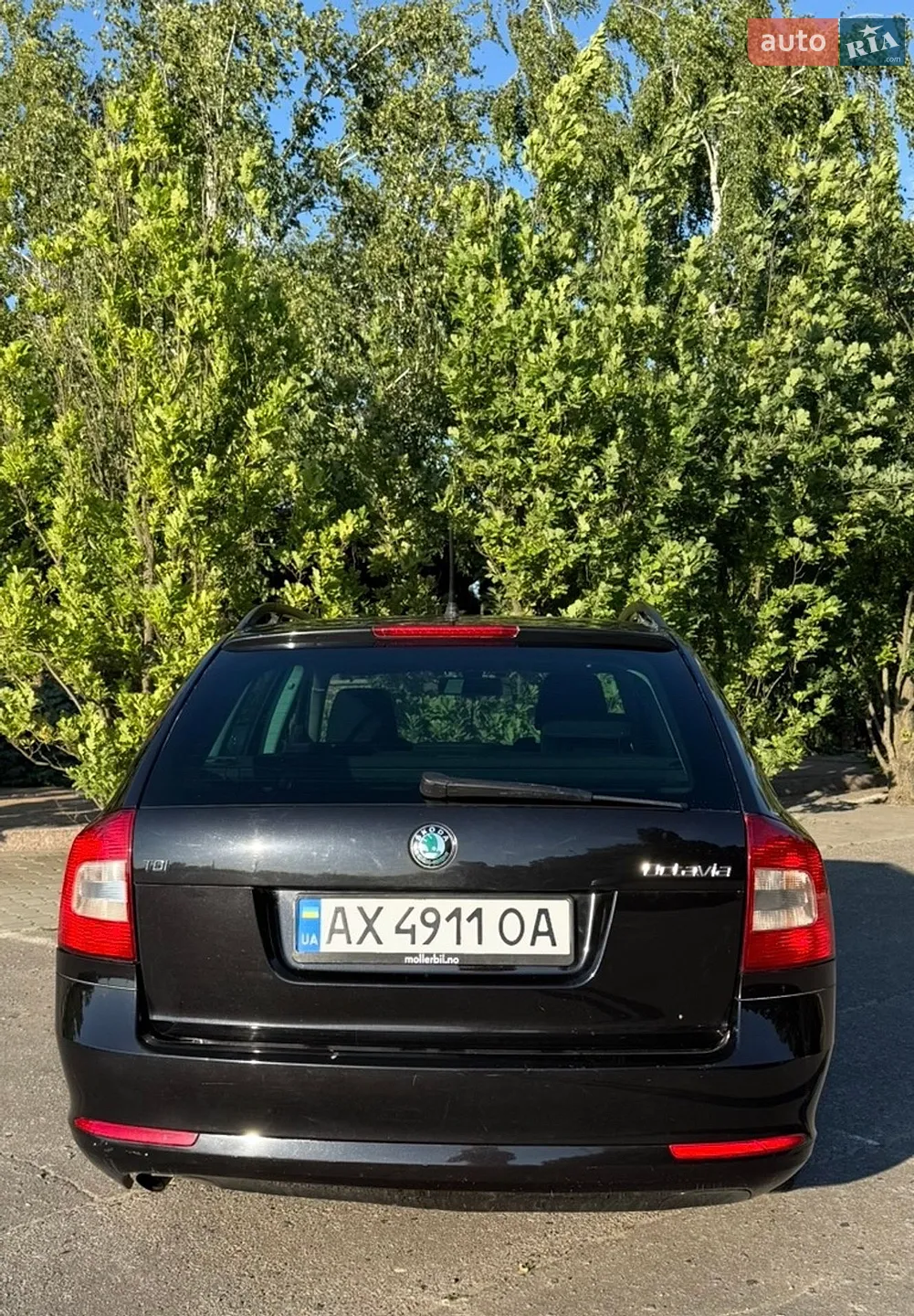 Skoda Octavia 2011 VIN TMBGT61Z9C2095270 фото оголошення 4 з 5