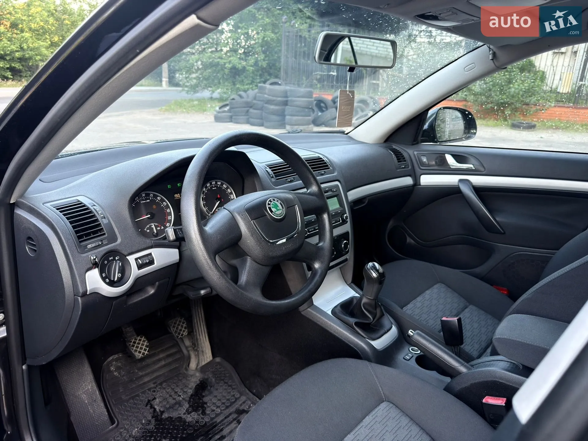 2011 Skoda Octavia - мініатюра 7
