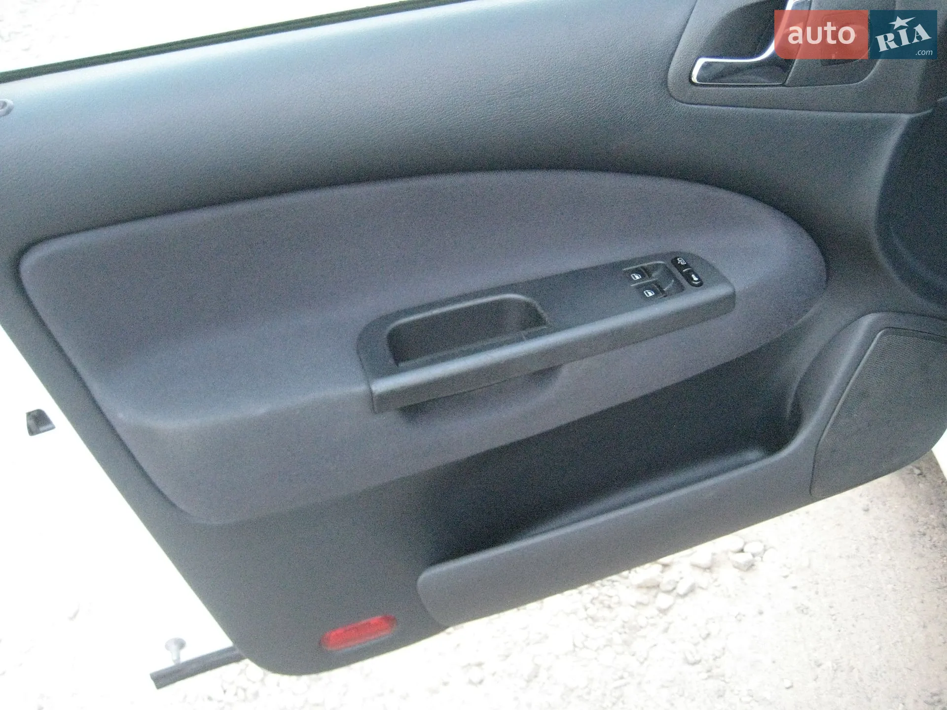 Skoda Octavia 2009 VIN TMBDX21U1A8835229 фото оголошення 10 з 21