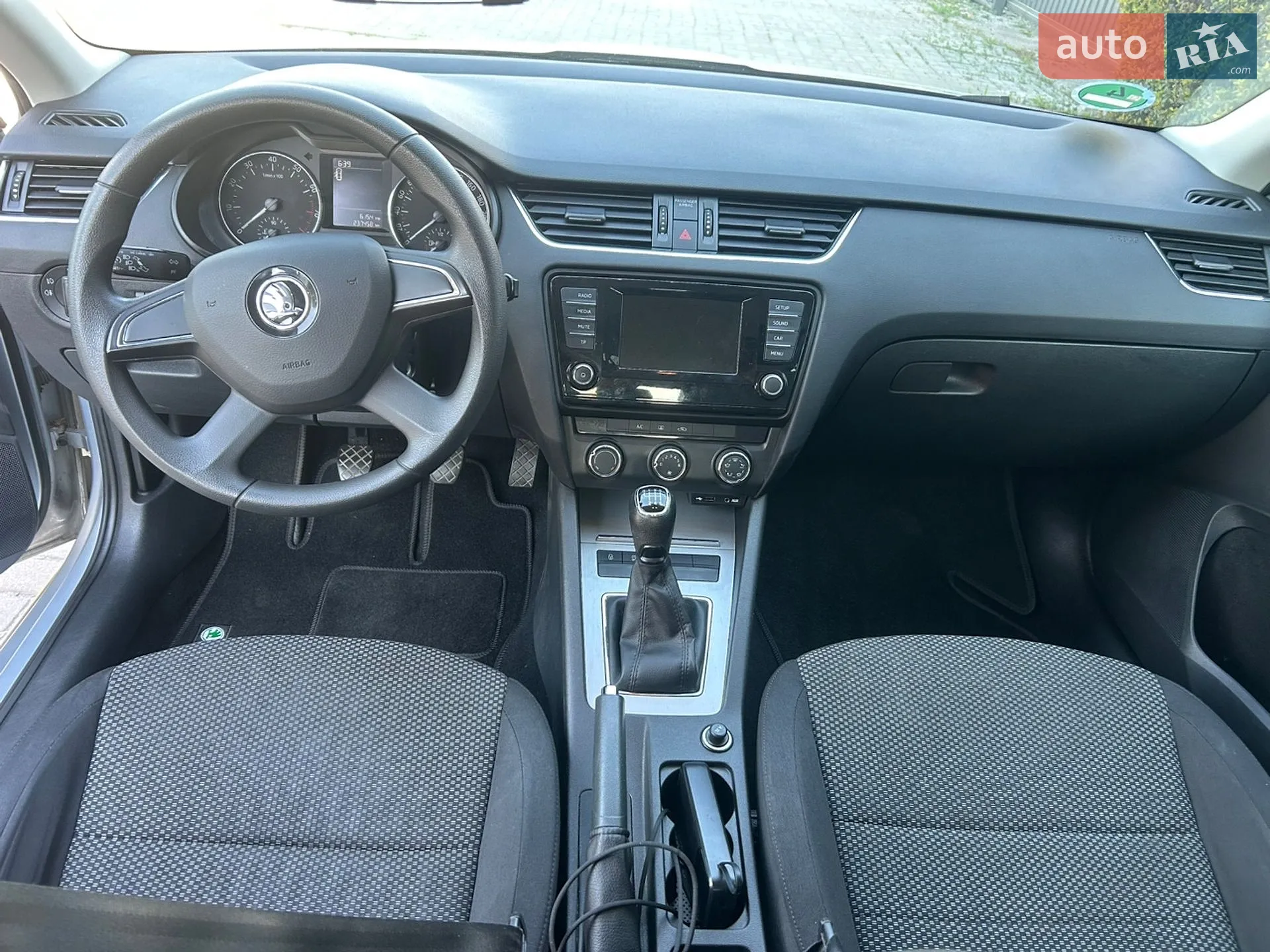 2015 Skoda Octavia - мініатюра 13
