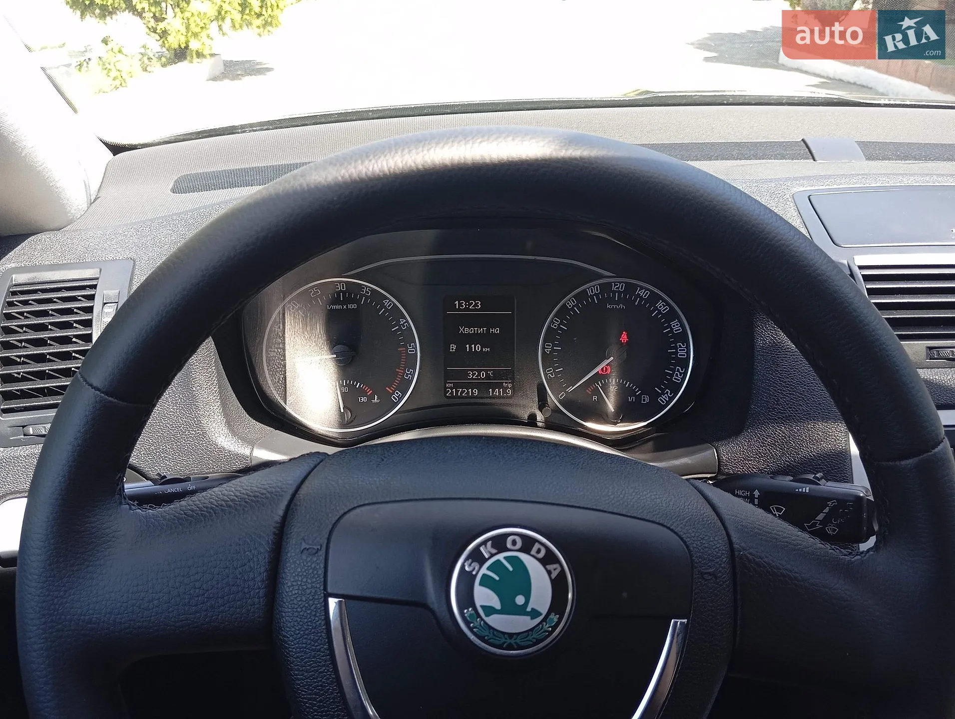 2010 Skoda Octavia - мініатюра 22