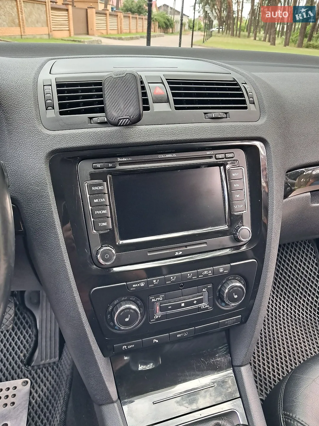2012 Skoda Octavia - мініатюра 11
