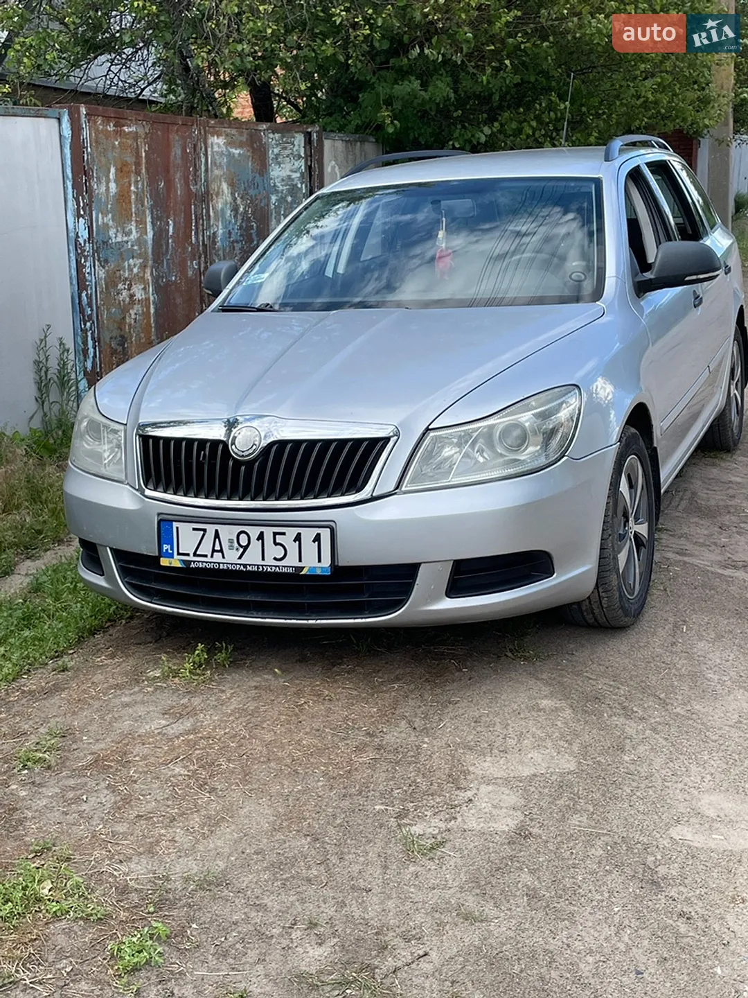2010 Skoda Octavia - мініатюра 2