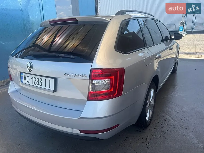 Skoda Octavia 2018 VIN TMBJG7NE2J0341060 фото оголошення 4 з 38