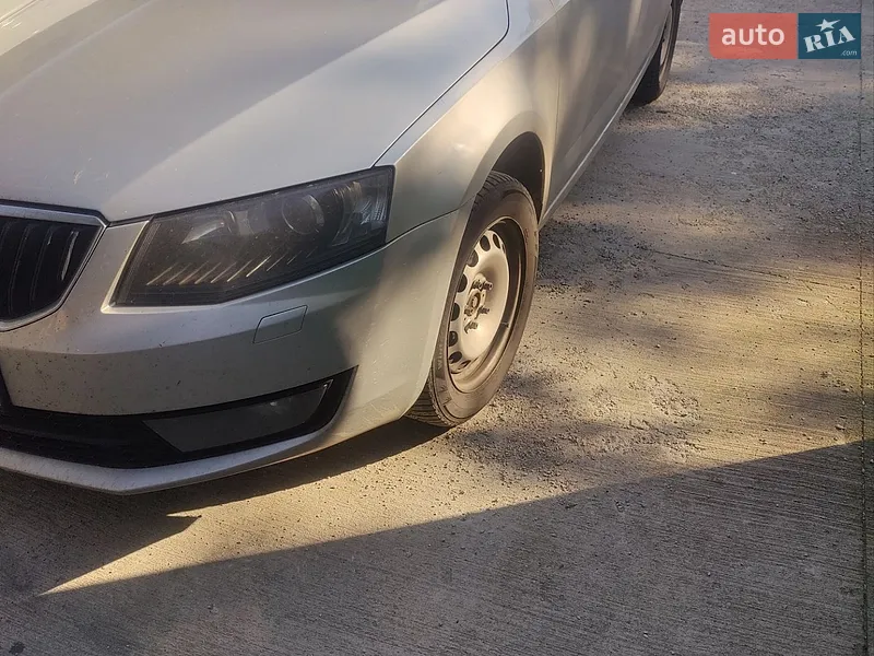 Skoda Octavia 2014 VIN TMBAJ2NE5FB006097 фото оголошення 3 з 39