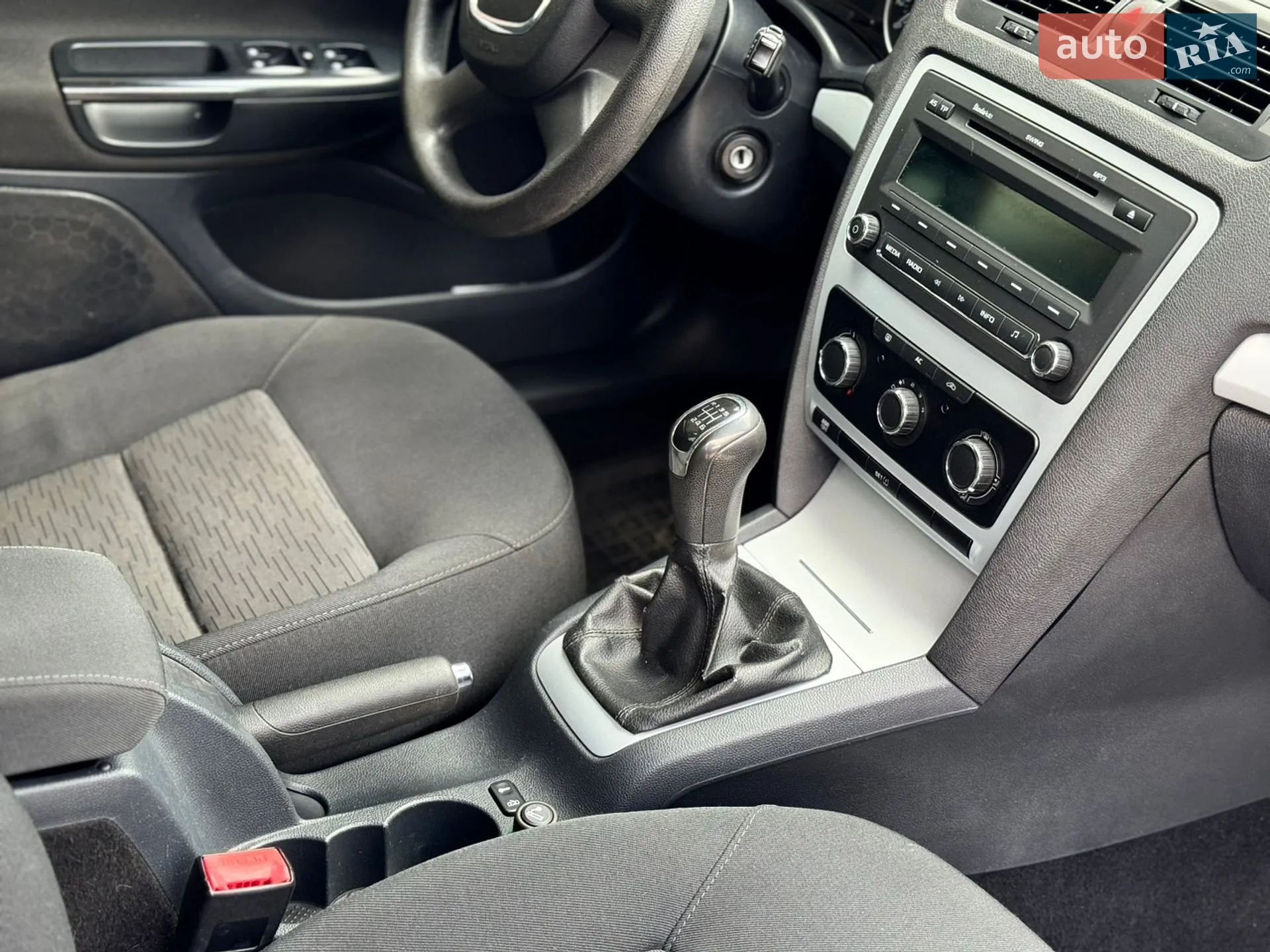2011 Skoda Octavia - мініатюра 42