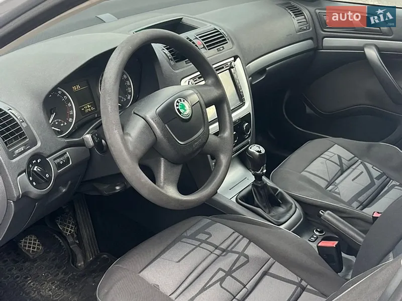 Skoda Octavia 2011 VIN TMBJT61Z3C2086859 фото оголошення 9 з 51