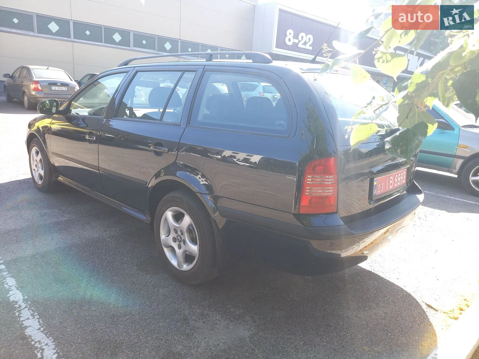 2010 Skoda Octavia - мініатюра 8