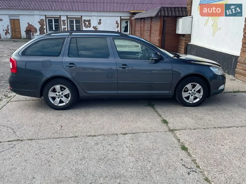 Skoda Octavia 2011 VIN TMBHT61Z3B2121669 фото оголошення 6 з 56
