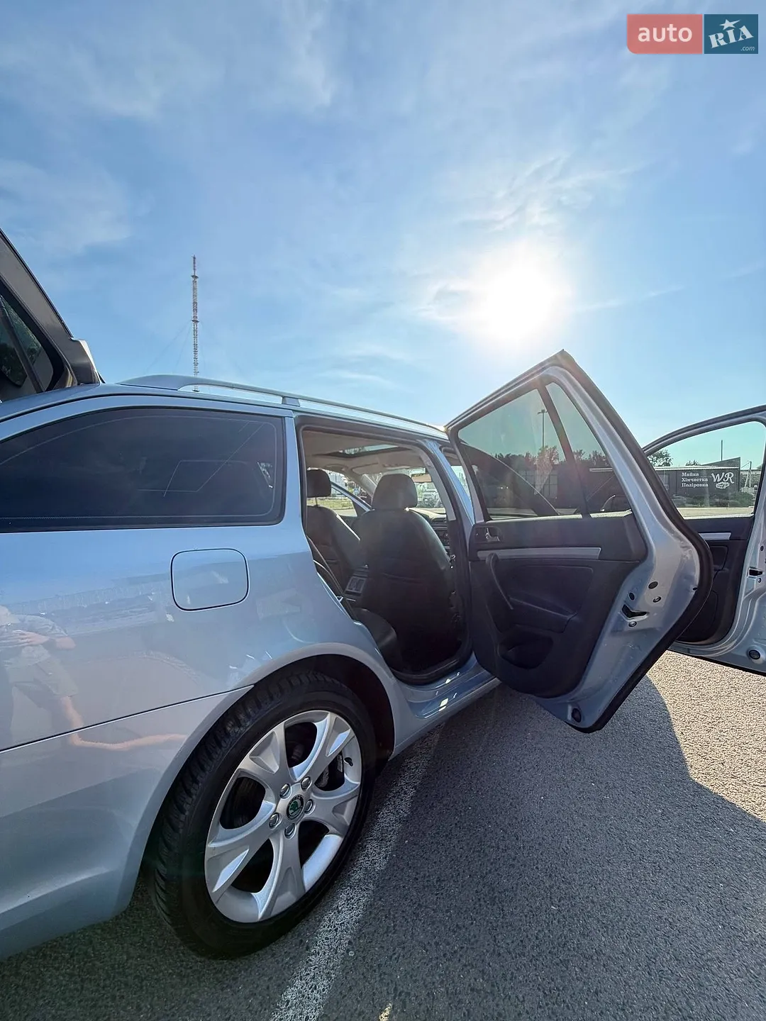 2011 Skoda Octavia - мініатюра 16