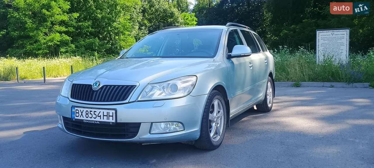 2010 Skoda Octavia - мініатюра 48