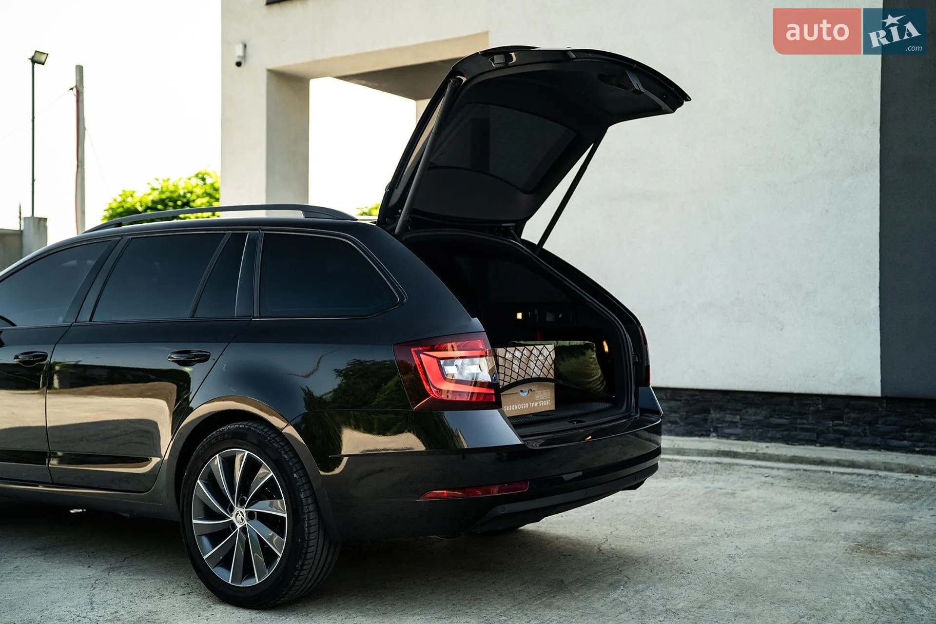 2018 Skoda Octavia - мініатюра 10