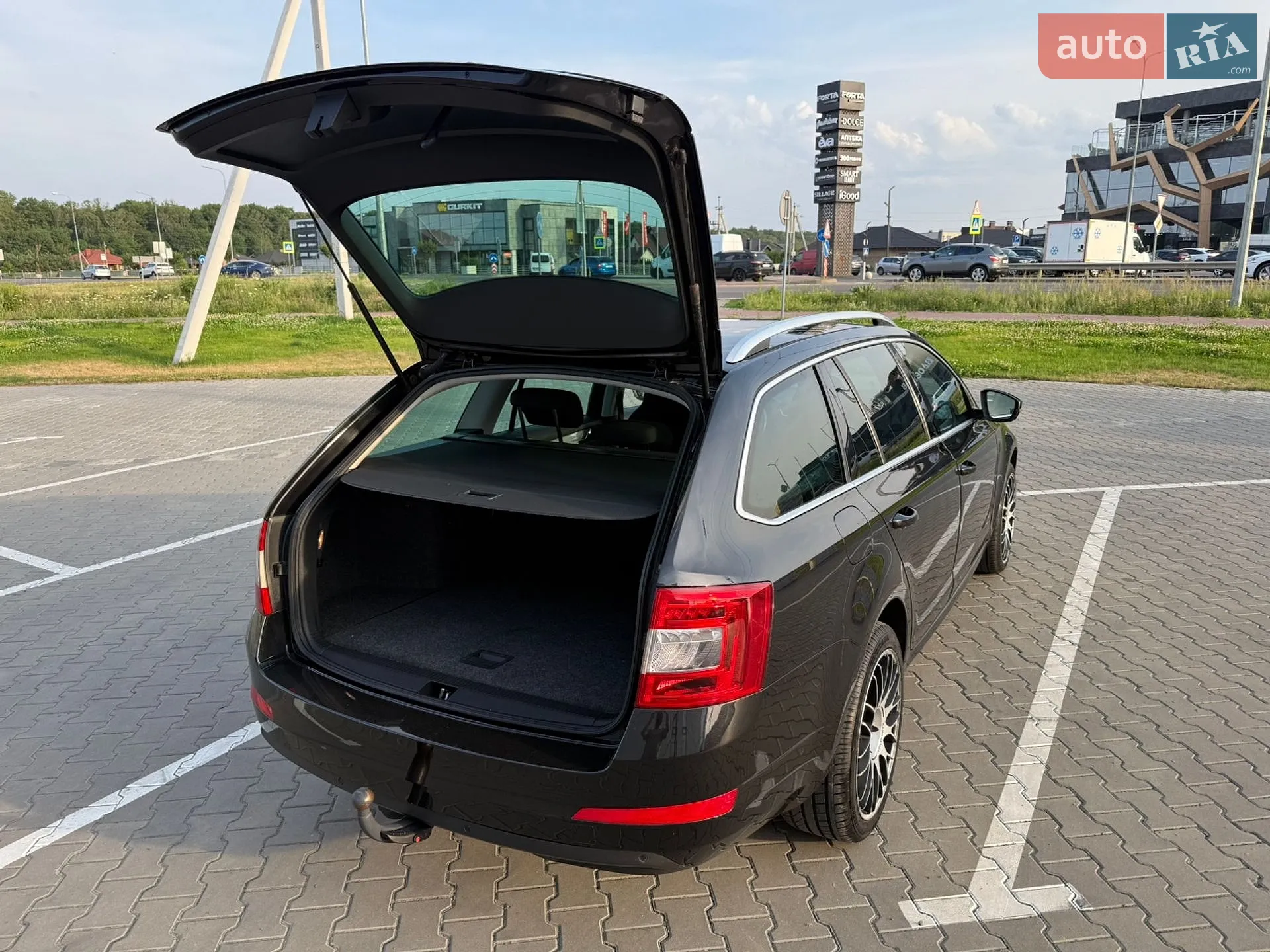 2015 Skoda Octavia - мініатюра 22