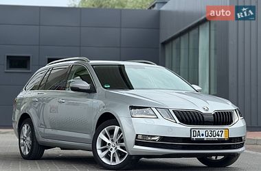 Универсал Skoda Octavia 2020 в Дрогобыче