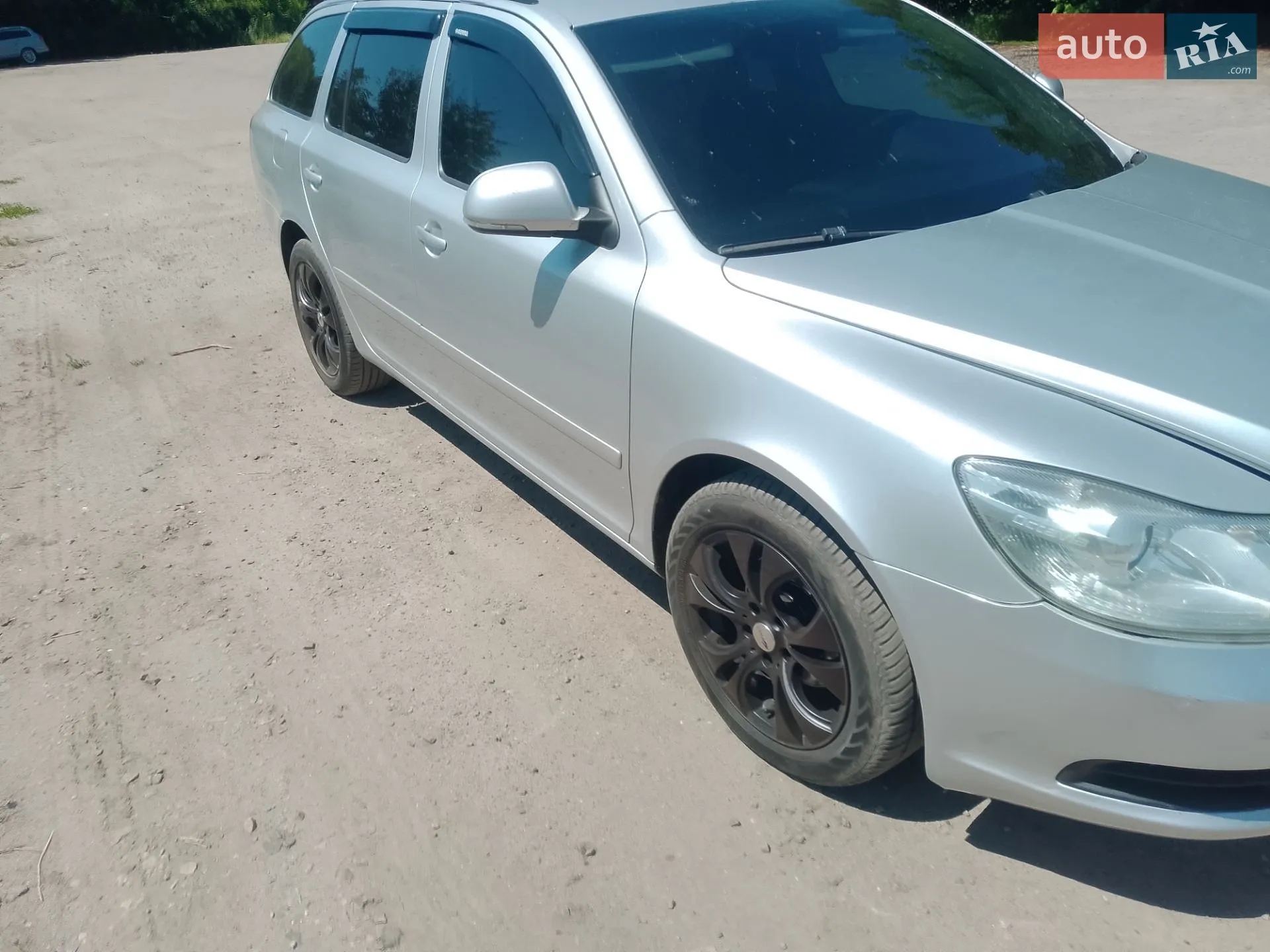 2011 Skoda Octavia - мініатюра 2