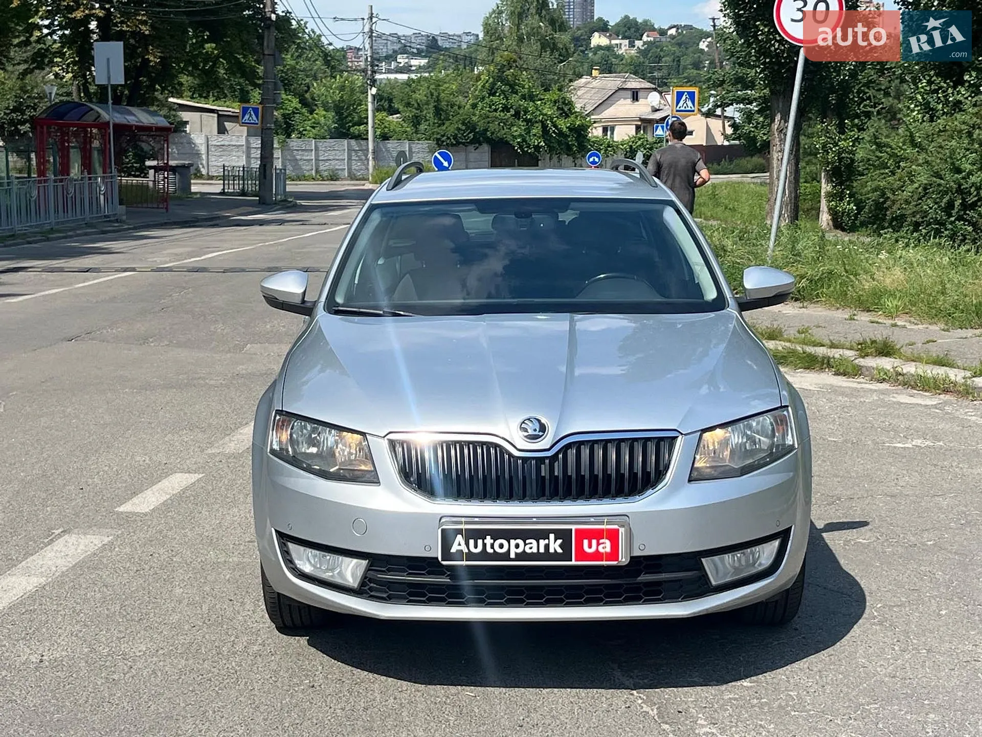 2016 Skoda Octavia - мініатюра 2