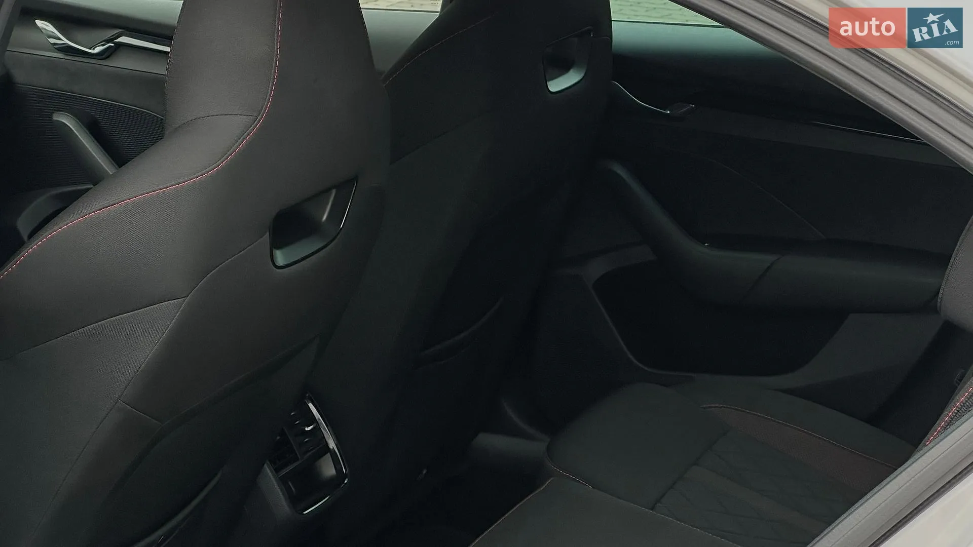 2021 Skoda Octavia - мініатюра 101
