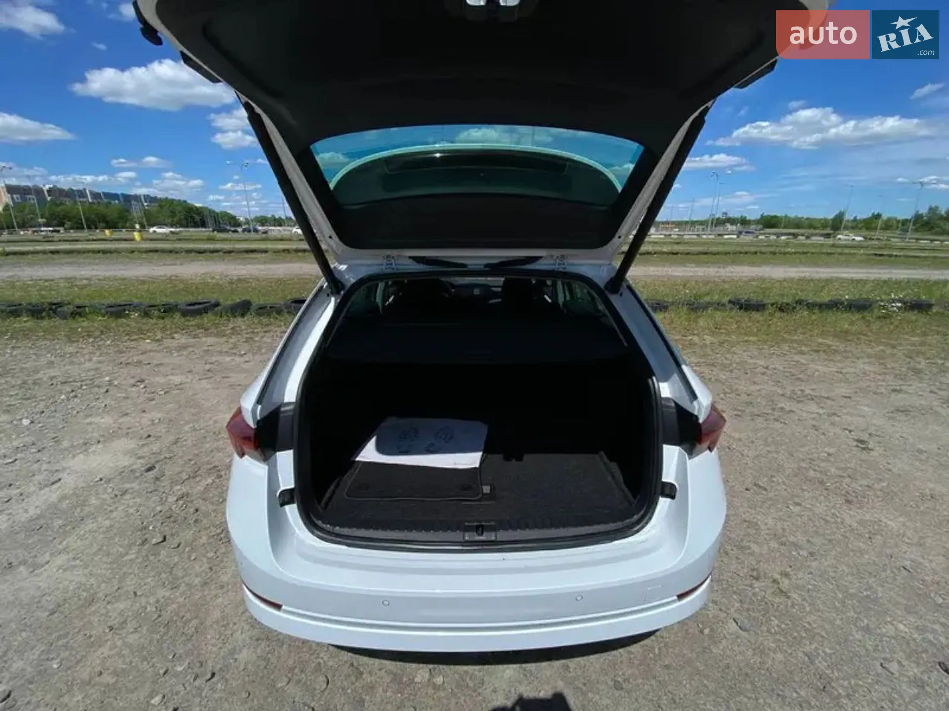2020 Skoda Octavia - мініатюра 2