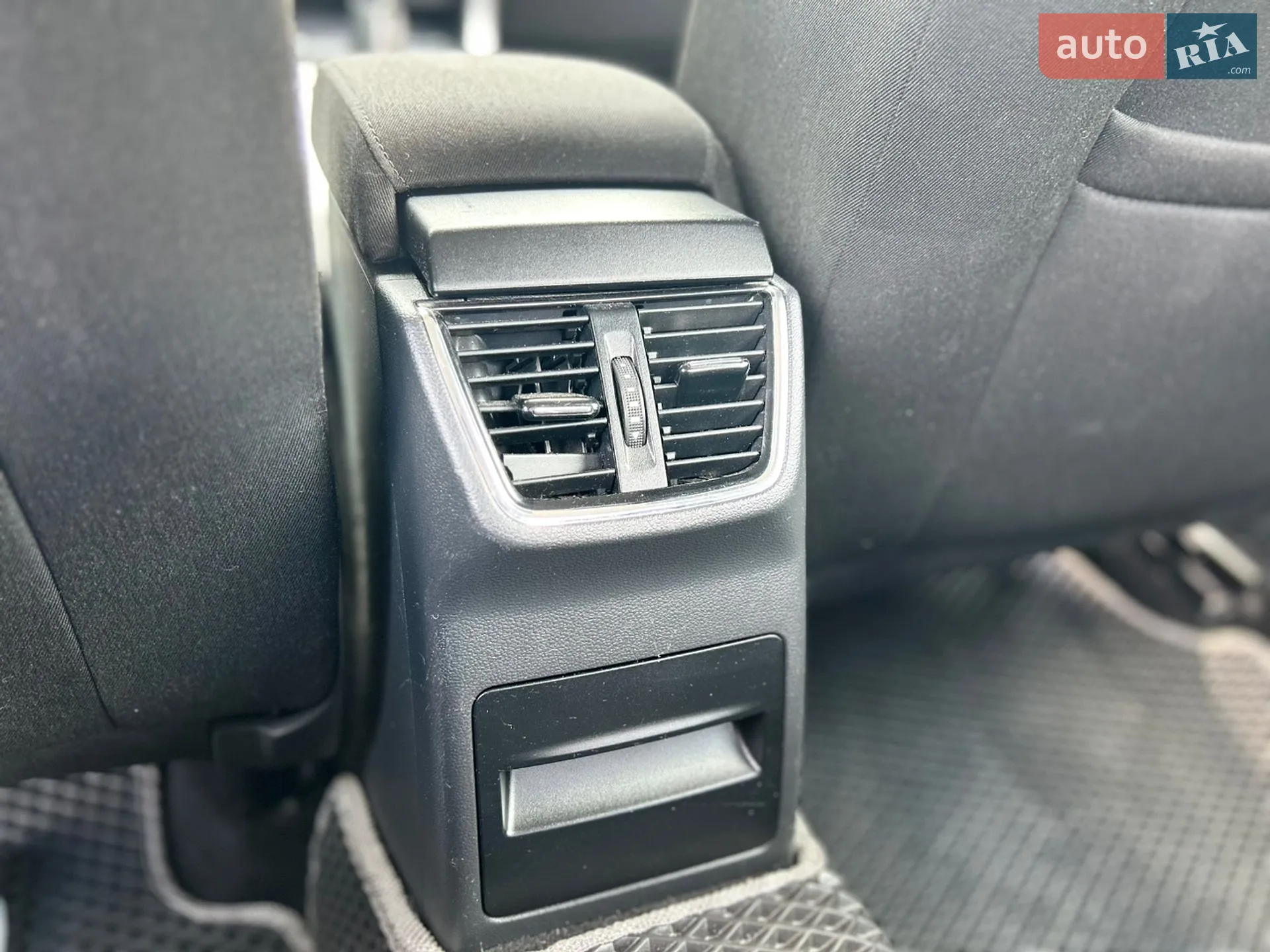 2017 Skoda Octavia - мініатюра 17