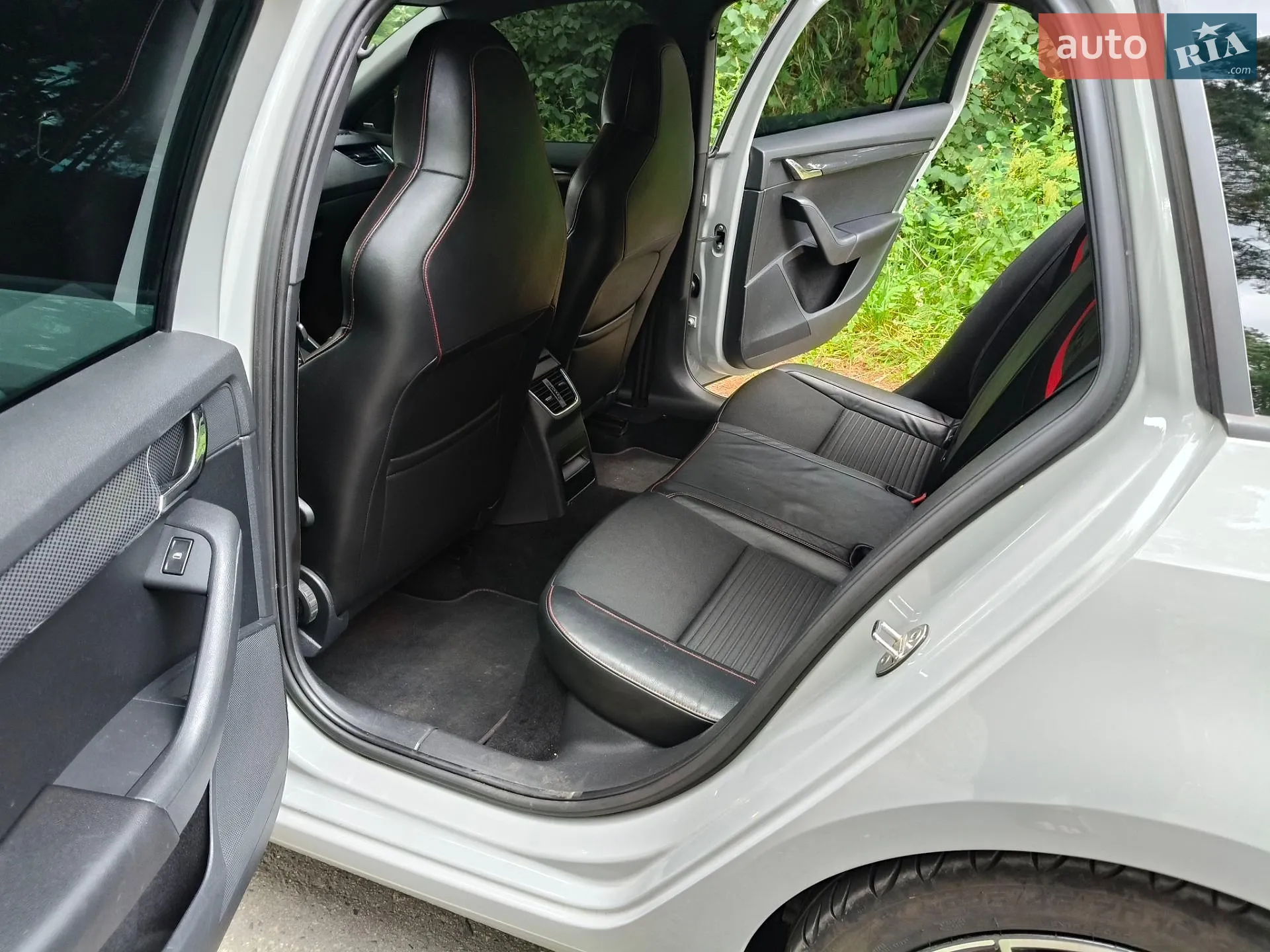 2013 Skoda Octavia - мініатюра 18