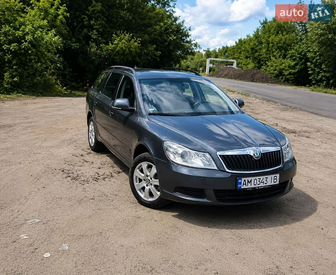 2010 Skoda Octavia - мініатюра 19