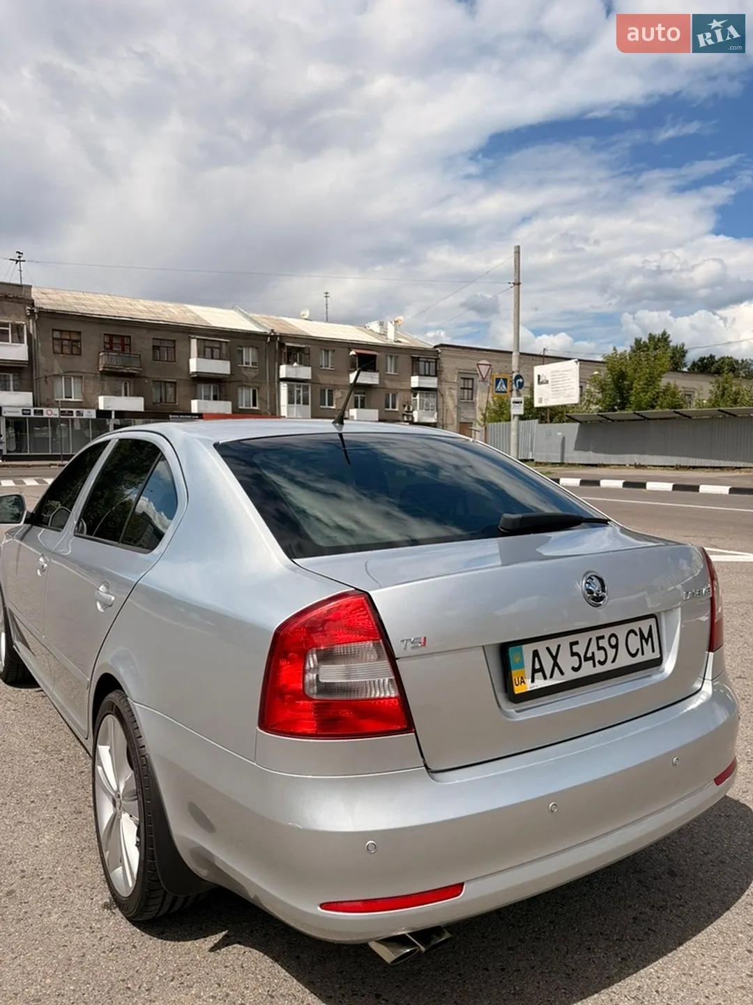 2011 Skoda Octavia - мініатюра 8