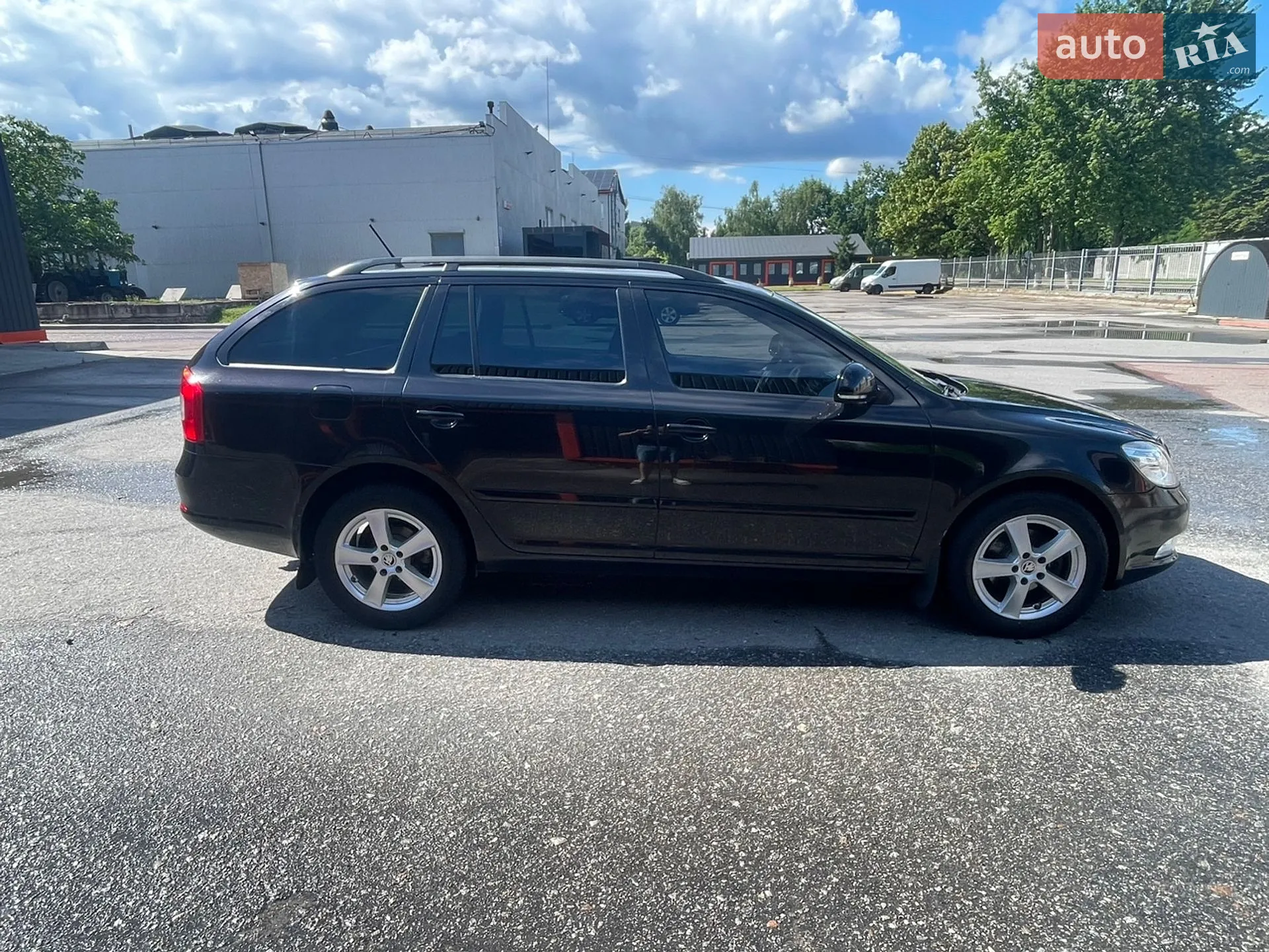 2011 Skoda Octavia - мініатюра 4