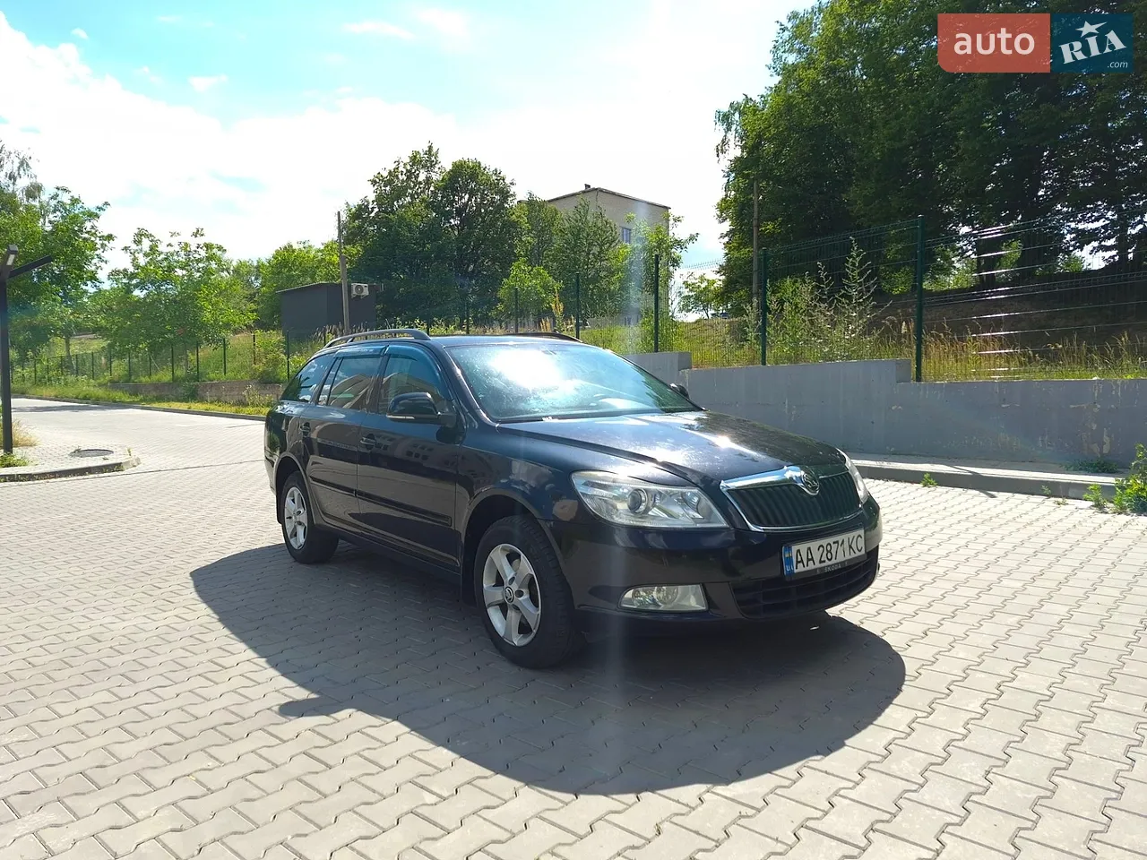 2010 Skoda Octavia - мініатюра 10