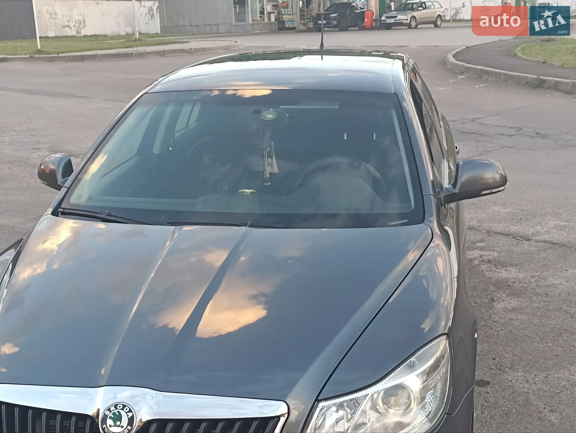 2010 Skoda Octavia - мініатюра 3